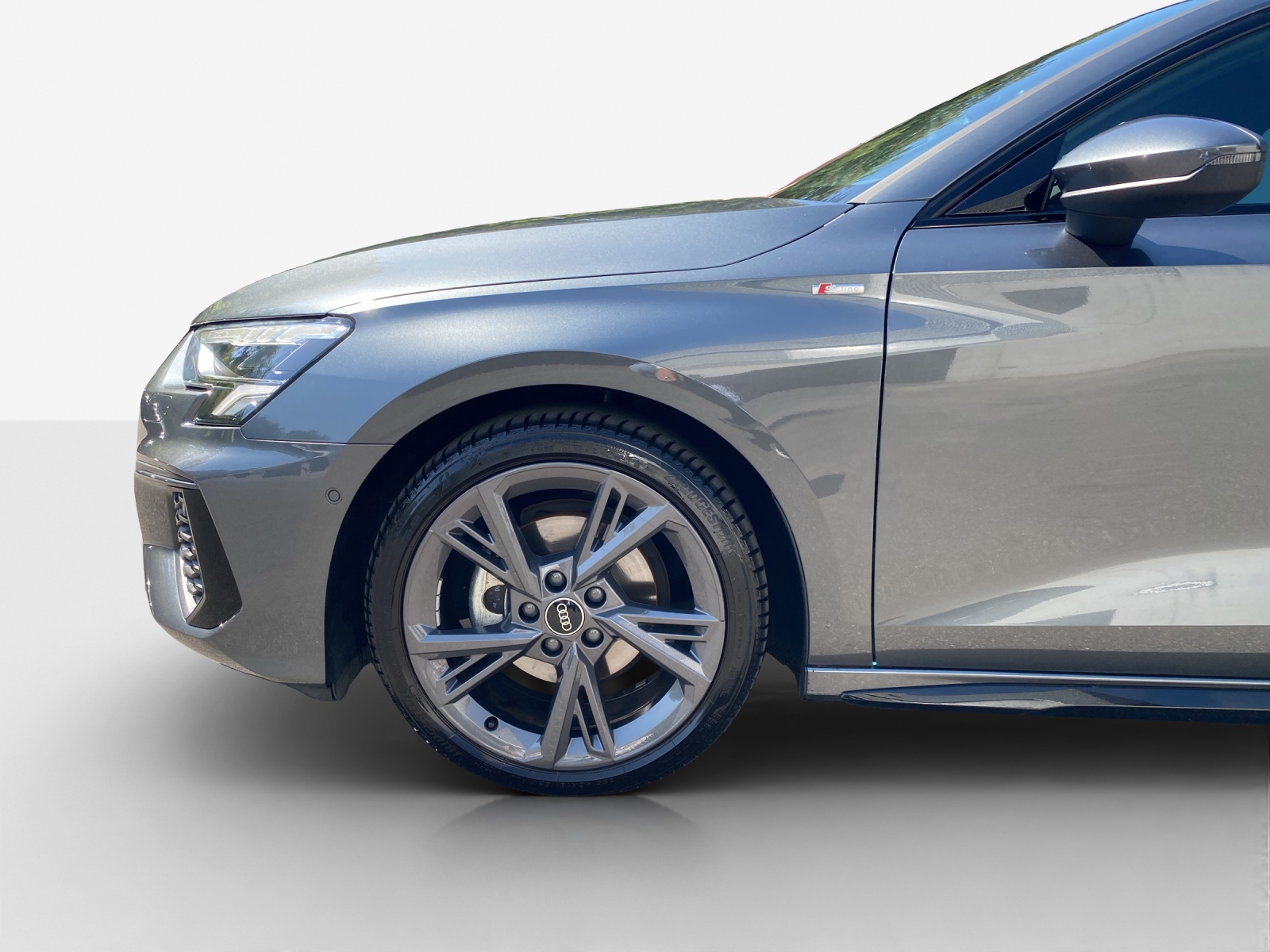 AUDI A3 Sportback 35 TFSI S line Attraction S-tronic-image-13