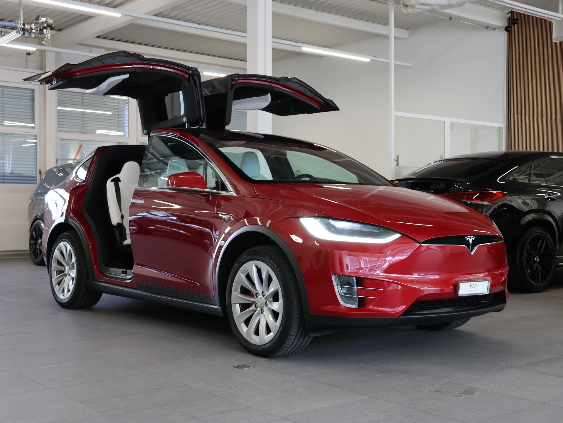 TESLA Model X Performance *Panoramadach* *Sitzheizung*-showroom-element-2