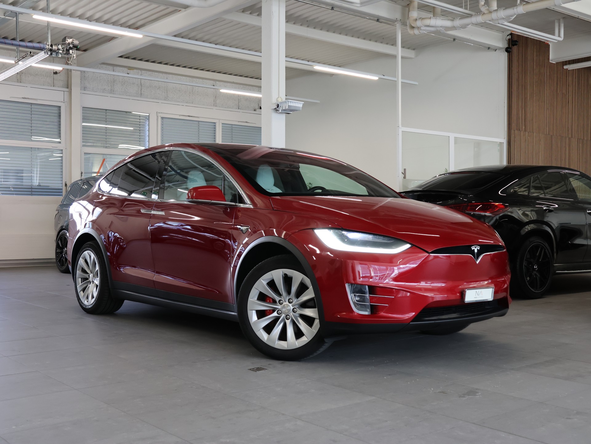 TESLA Model X Performance *Panoramadach* *Sitzheizung*
