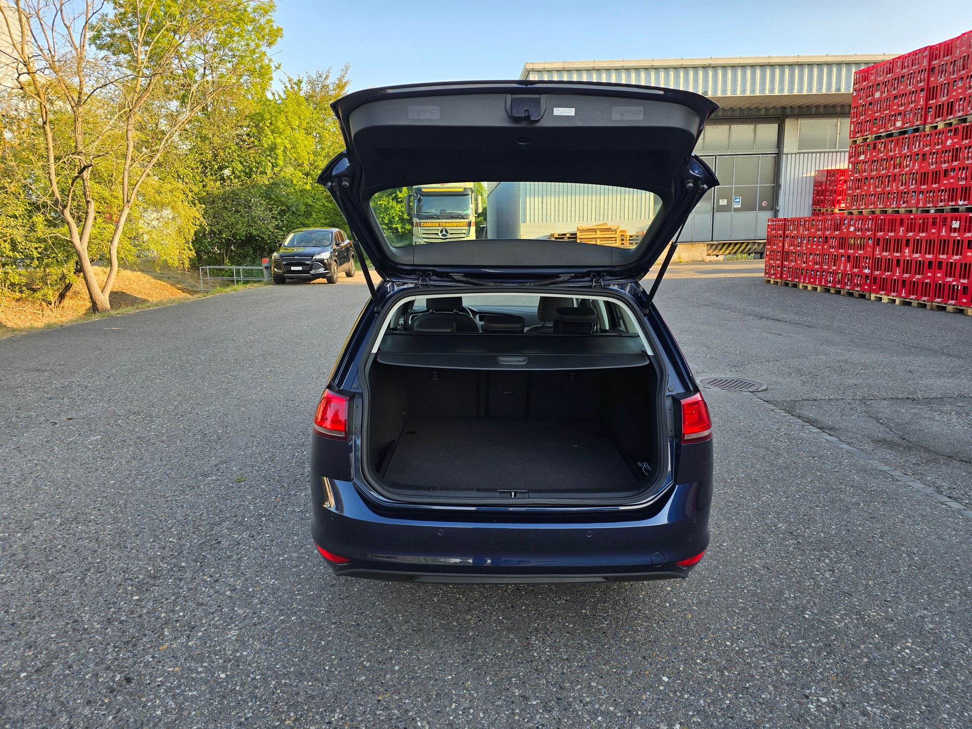 VW Golf Variant 1.4 TGI BlueMotion Highline DSG-image-6