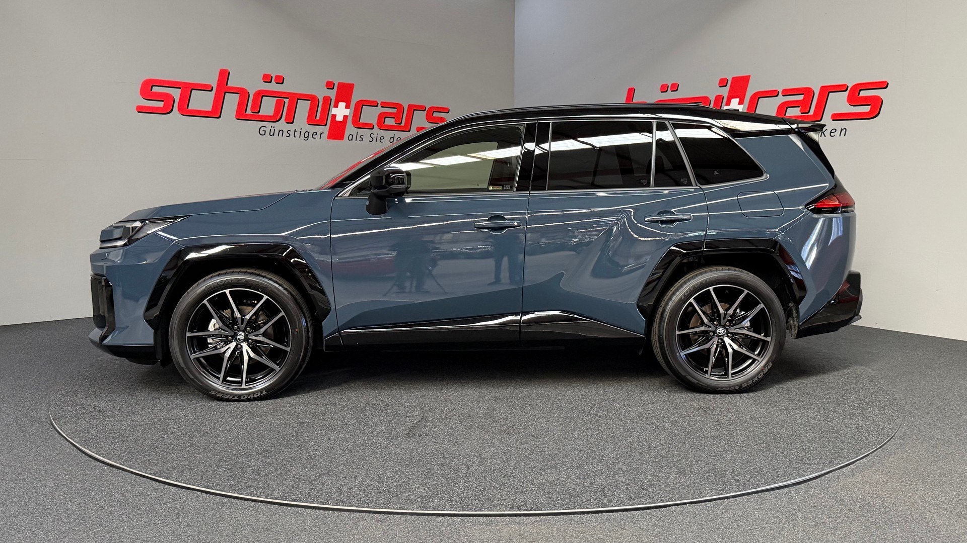 TOYOTA RAV-4 2.5 HSD GR Sport e-CVT AWD-showroom-element-3