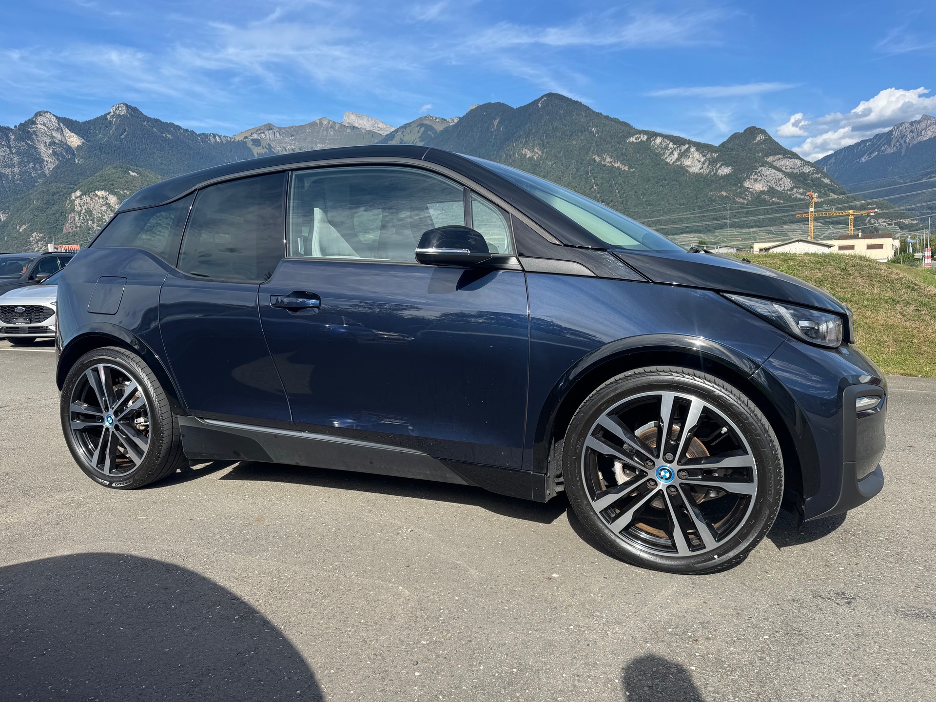 BMW i3 (120Ah) Unique Forever Edition-image-4