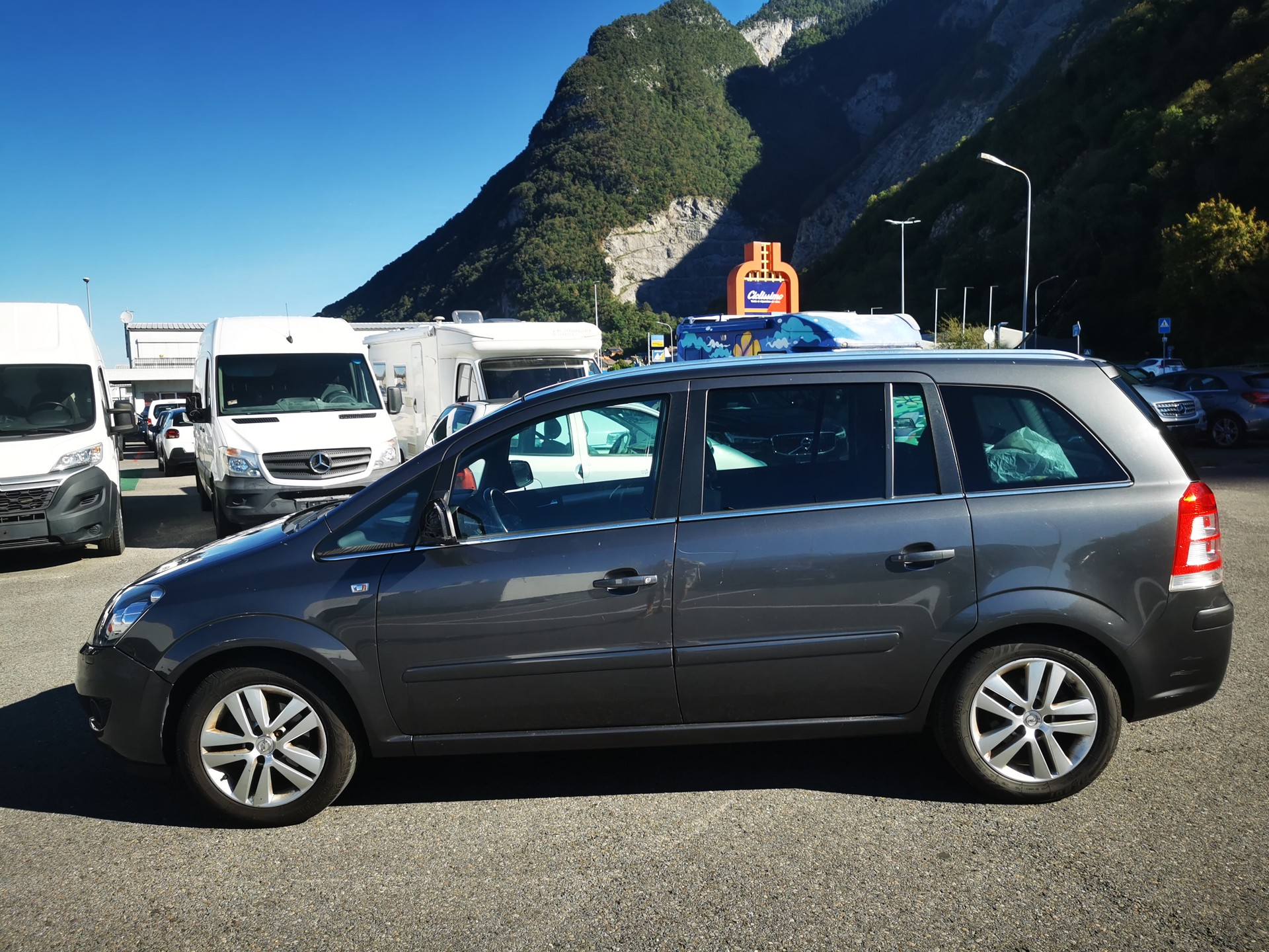 OPEL Zafira 1.8i 16V Enjoy