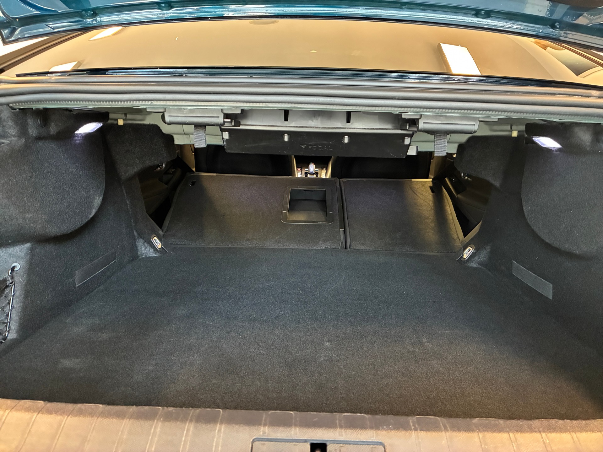 DS AUTOMOBILES DS9 1.6 E-Tense Performance Line+-image-5