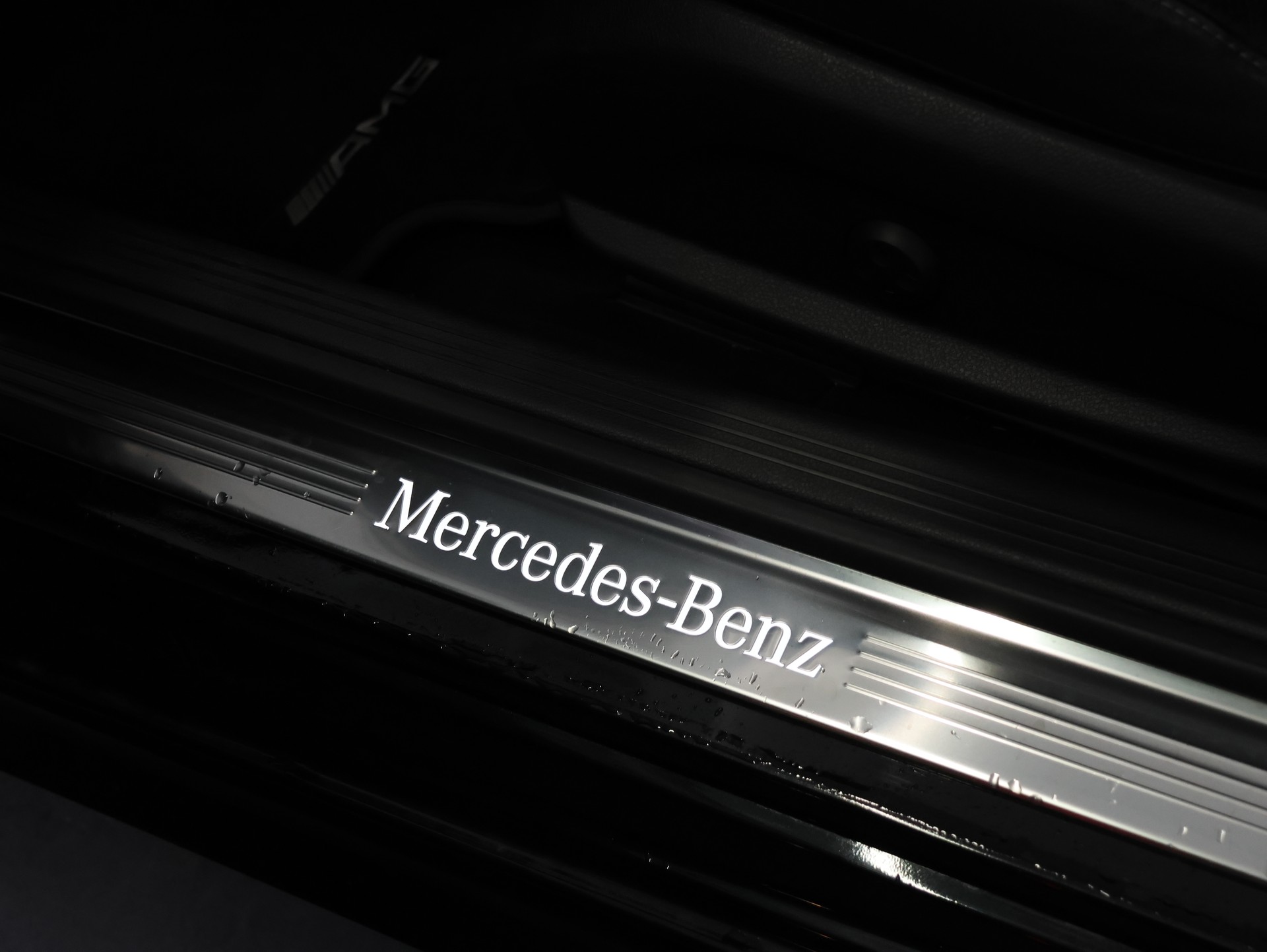MERCEDES-BENZ C 300 Coupé 4Matic AMG Line 9G-tronic *1.HAND*-image-11
