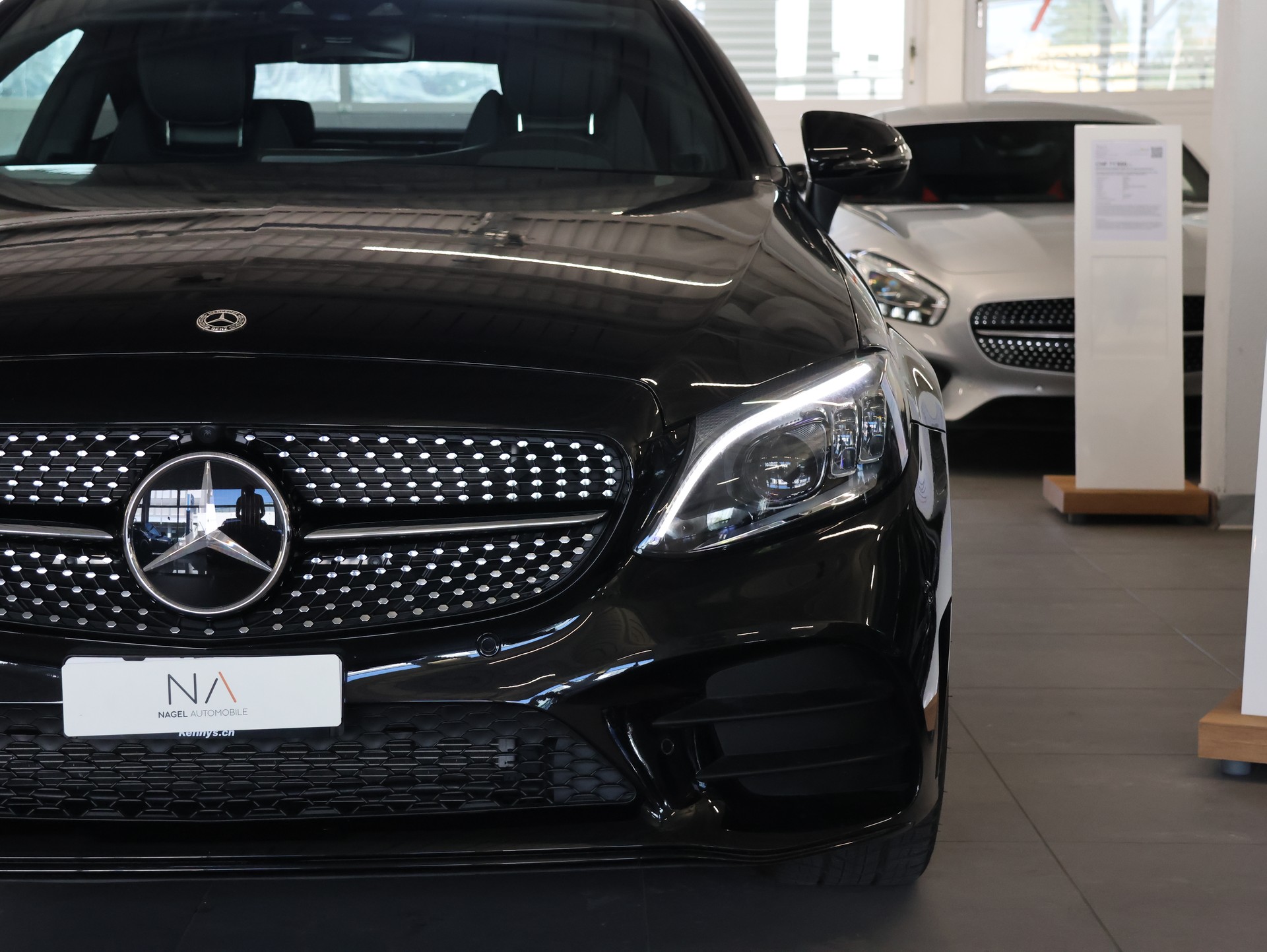 MERCEDES-BENZ C 300 Coupé 4Matic AMG Line 9G-tronic *1.HAND*-showroom-element-3