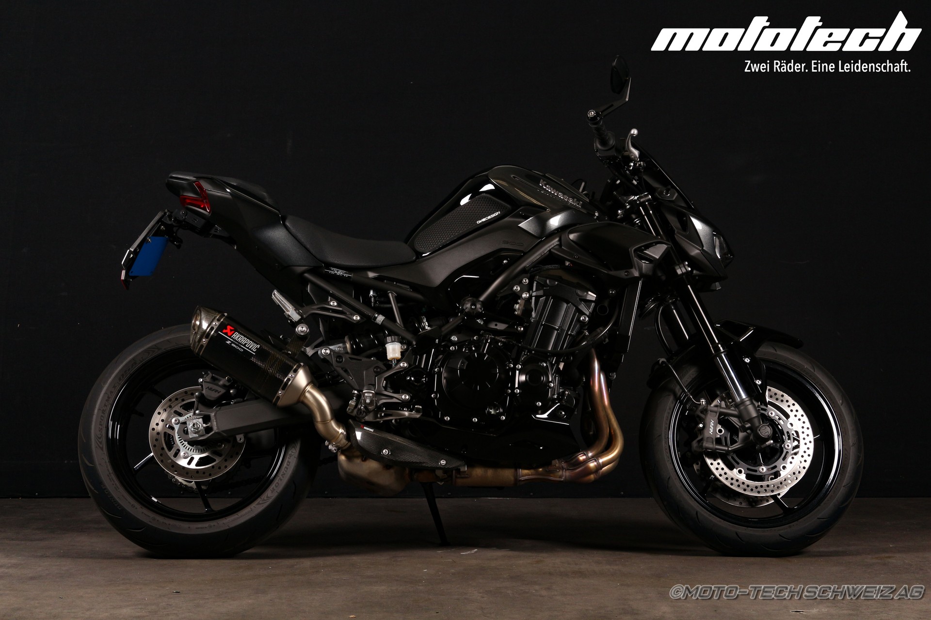 KAWASAKI Z 900 STAGE 1 Akrapovič-image-0