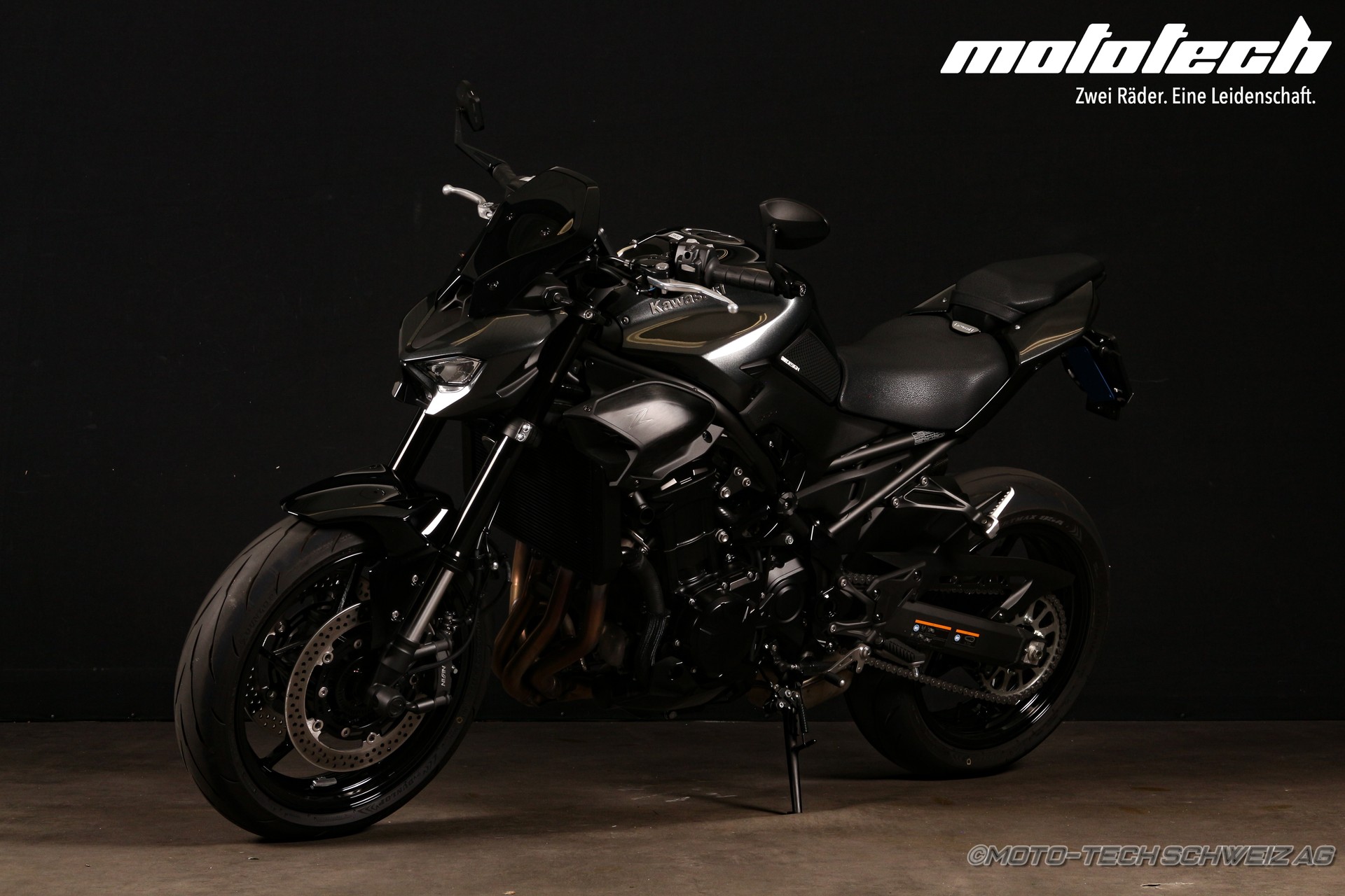 KAWASAKI Z 900 STAGE 1 Akrapovič-image-4