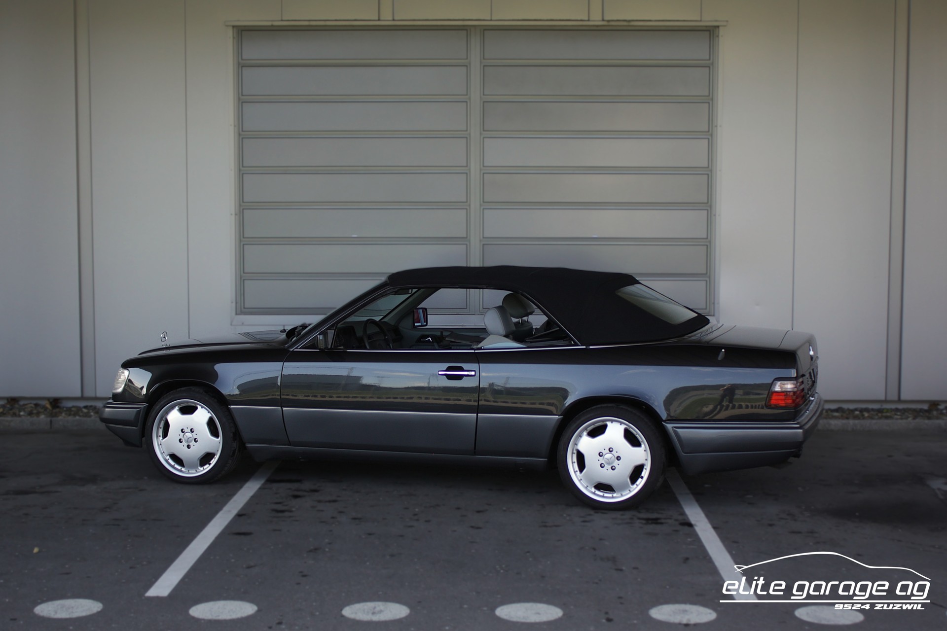 MERCEDES-BENZ E 320 Cabrio-image-2