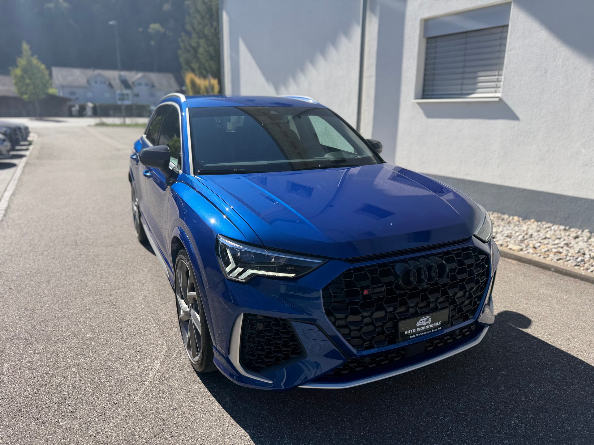 AUDI RS Q3 2.5 TFSI quattro S tronic-showroom-element-1