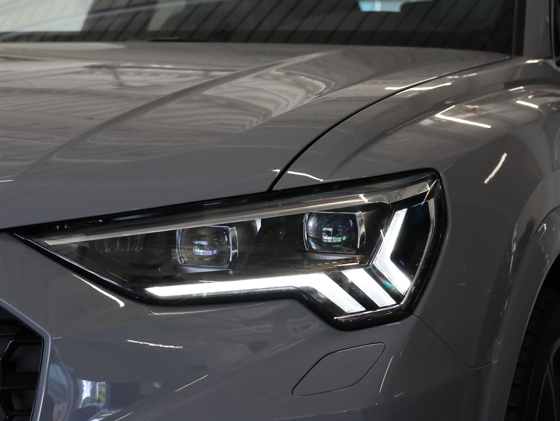 AUDI RS Q3 Sportback quattro S tronic *NARDO-GRAU LACKIERUNG*-showroom-element-3