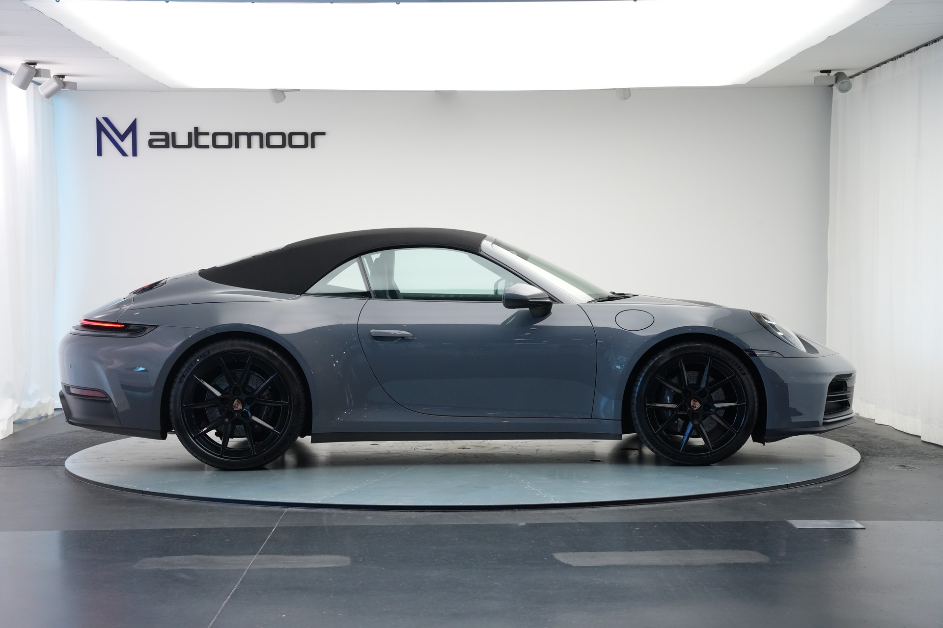 PORSCHE 911 Carrera Cabriolet PDK-image-12