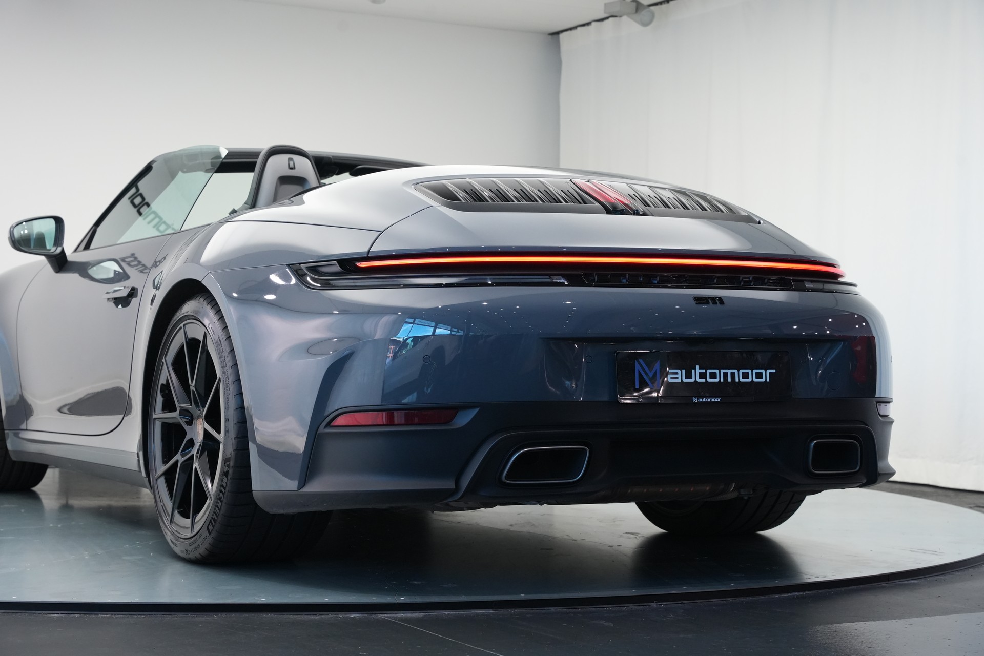 PORSCHE 911 Carrera Cabriolet PDK-image-39