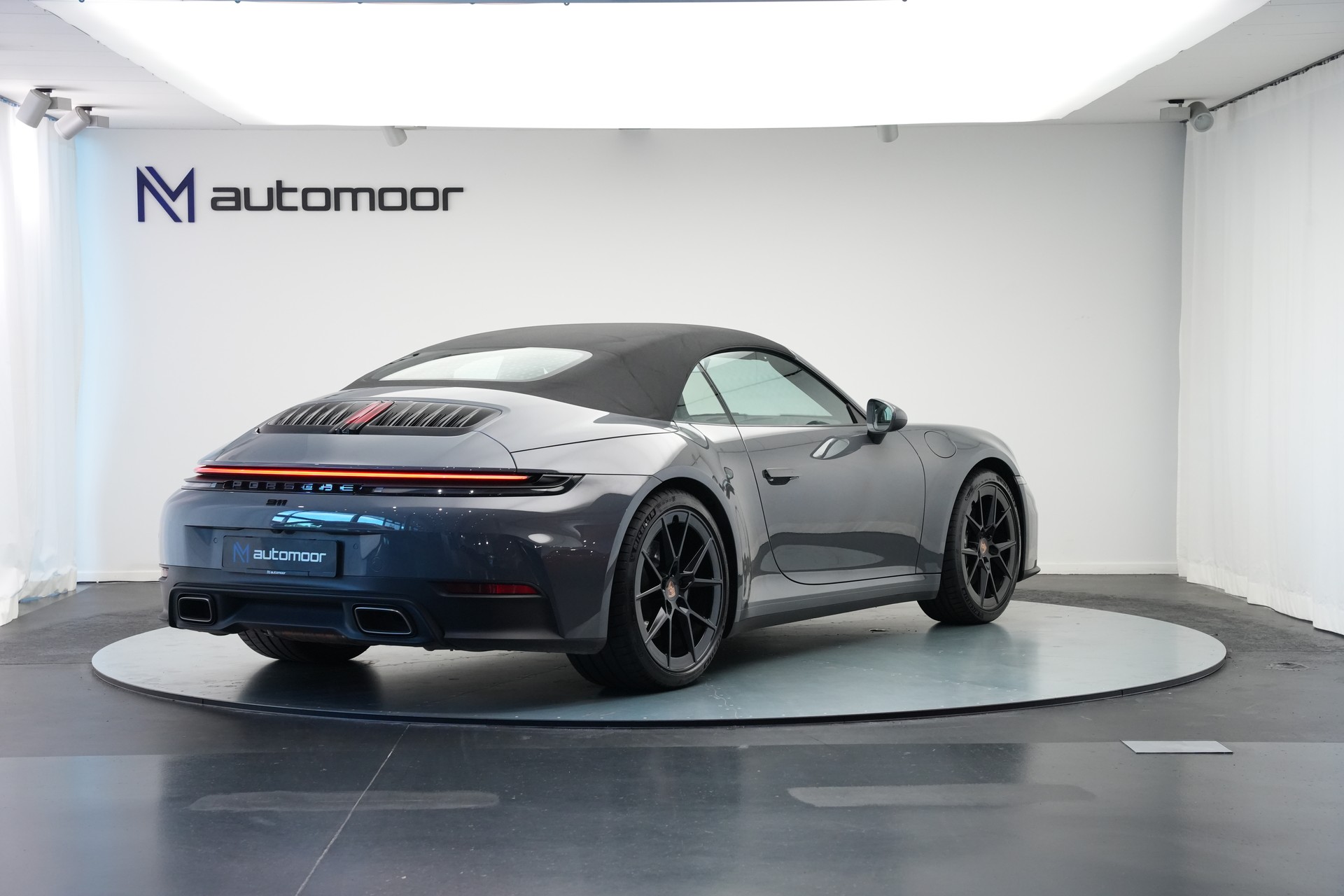 PORSCHE 911 Carrera Cabriolet PDK-image-11