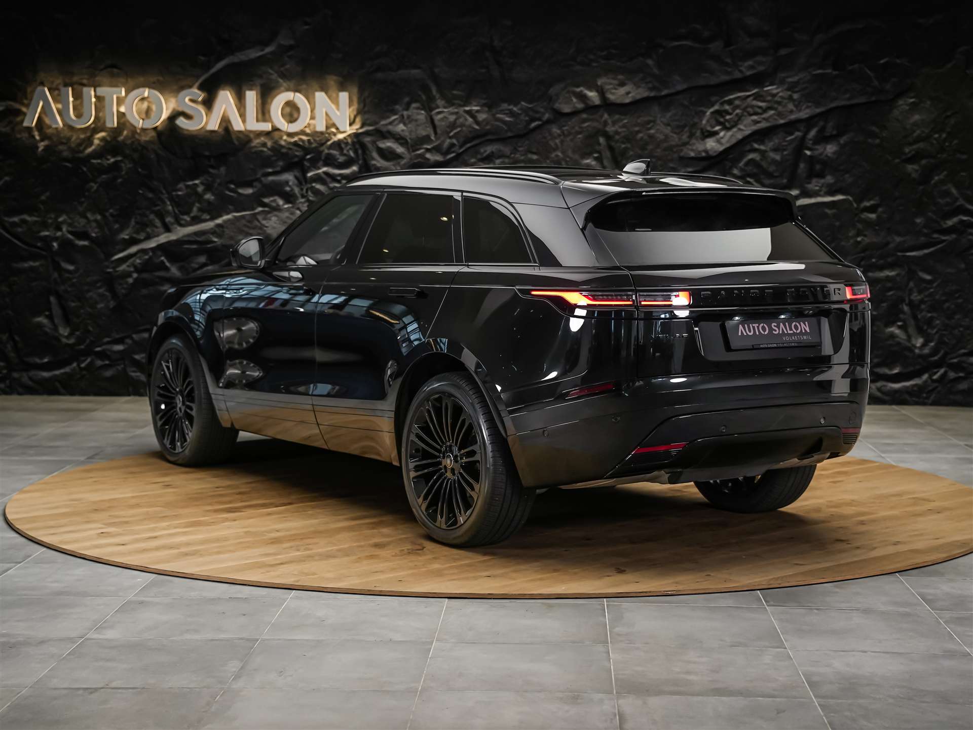 LAND ROVER Range Rover Velar Dynamic SE D 300 I6 MHEV Automatic *Facelift*Panorama*Werksgarantie*-showroom-element-3