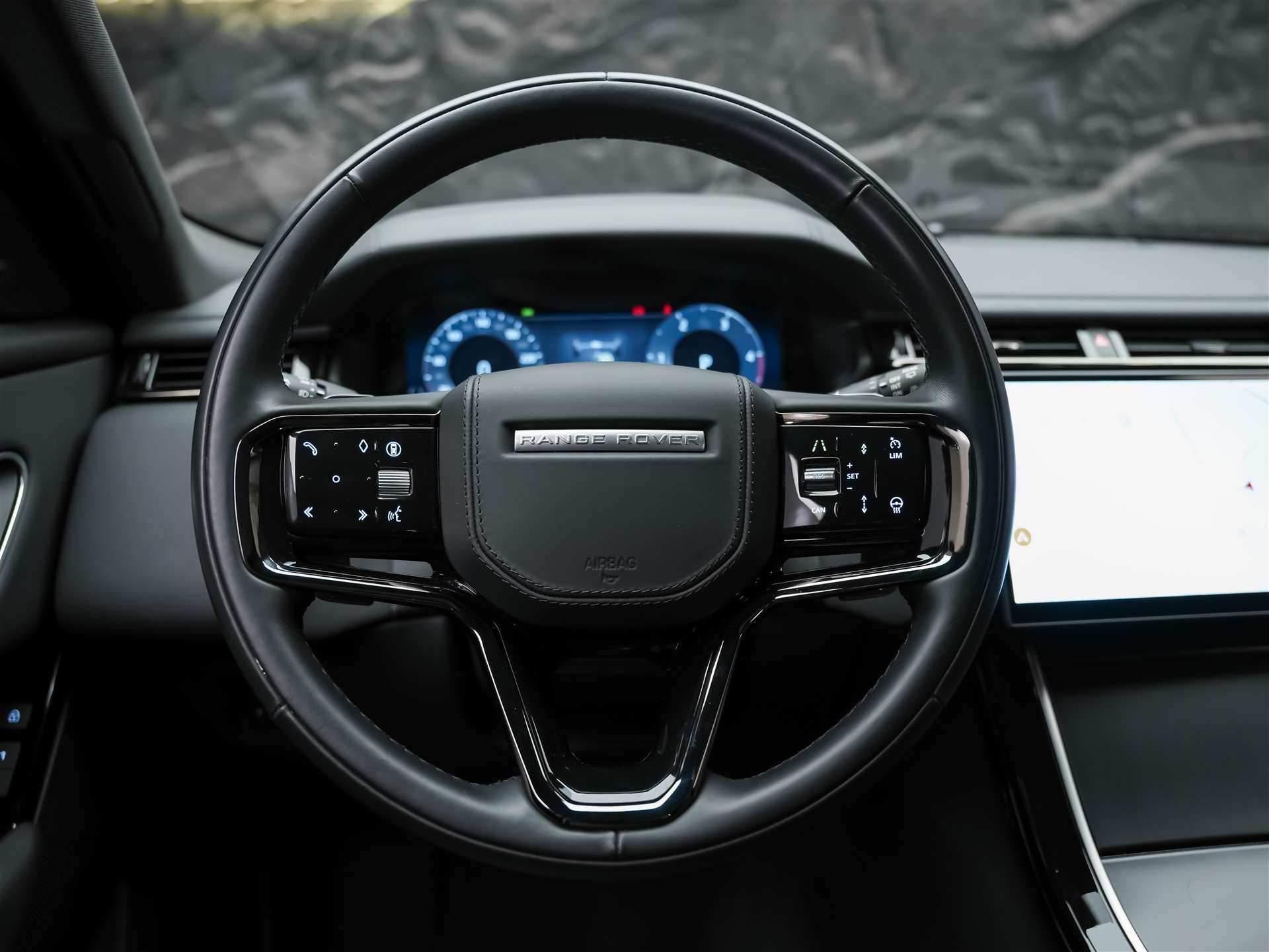 LAND ROVER Range Rover Velar Dynamic SE D 300 I6 MHEV Automatic *Facelift*Panorama*Werksgarantie*-image-27