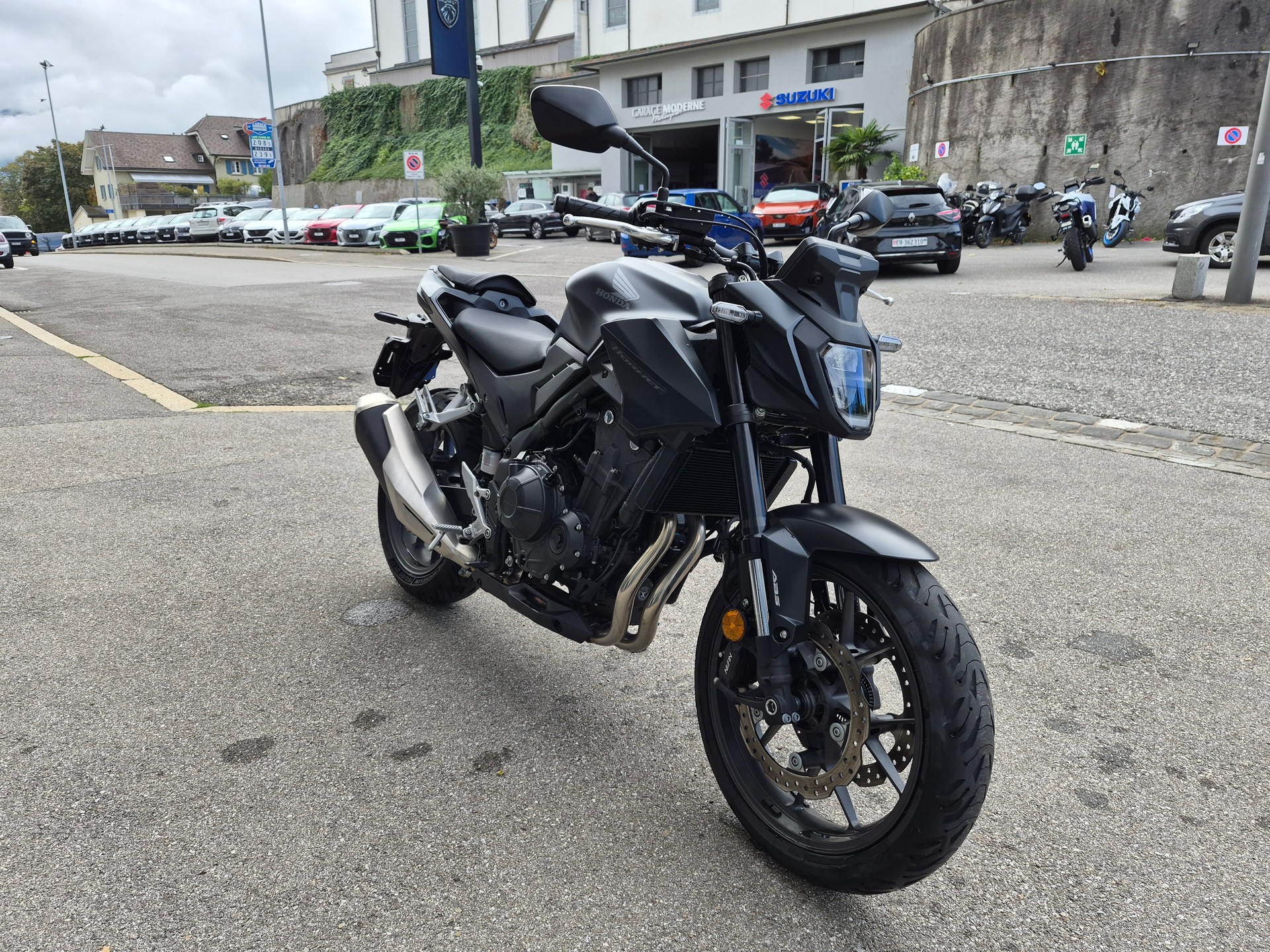 HONDA CB 500 Hornet-image-0