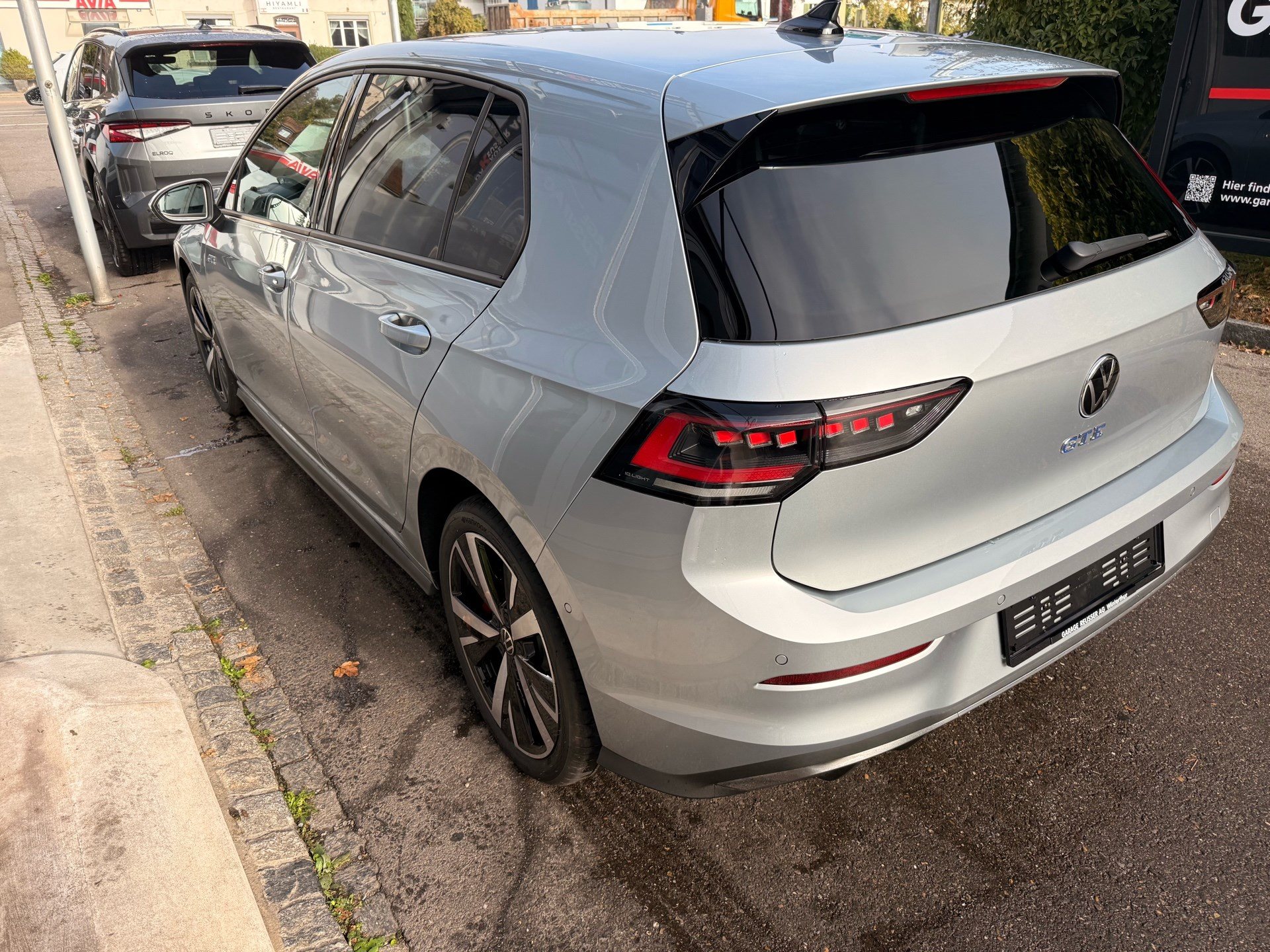 VW Golf GTE 1.5 TSI eHybrid 272 PS *** TOPAUSSTATTUNG MIT 5 JAHRE VW WERKSGARANTIE ***-image-5