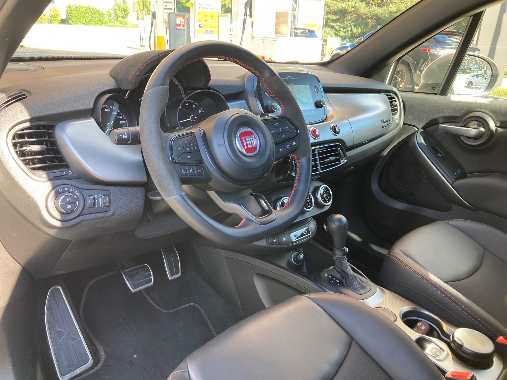 FIAT 500X 1.3 GSE Sport-image-3