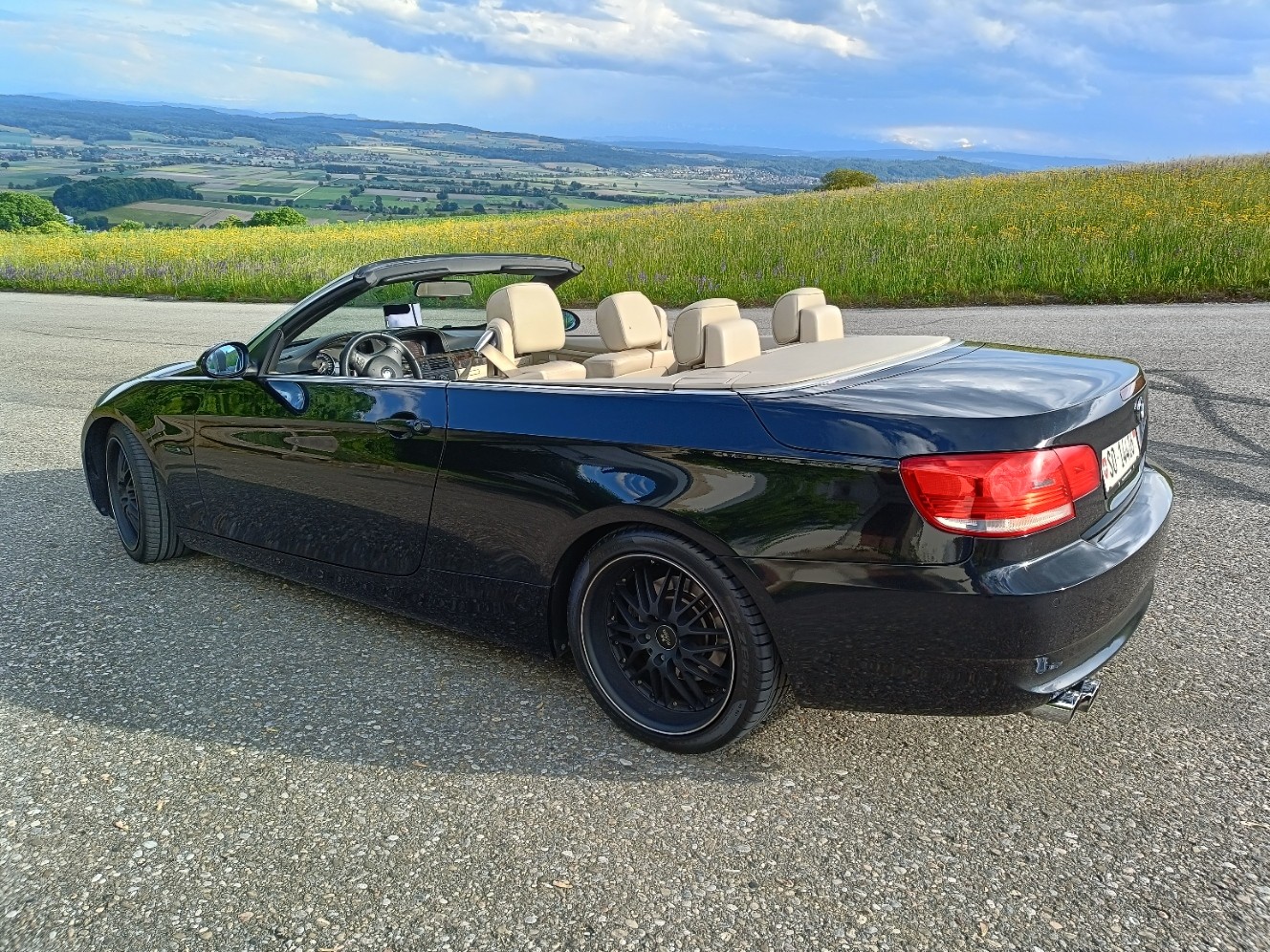BMW 325i Cabriolet Steptronic-image-1
