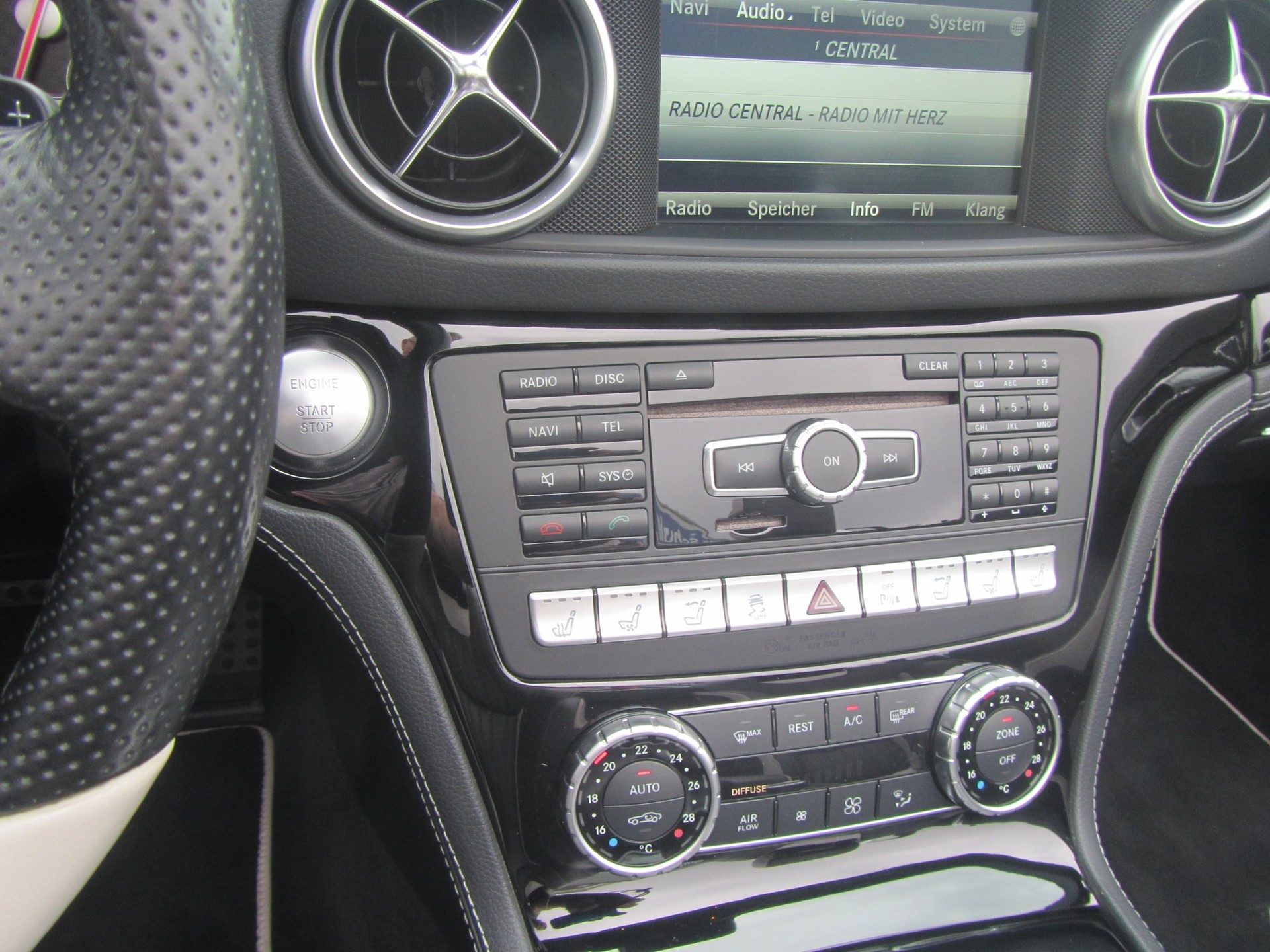 MERCEDES-BENZ SL 400 Mille Miglia 7G-Tronic-image-13
