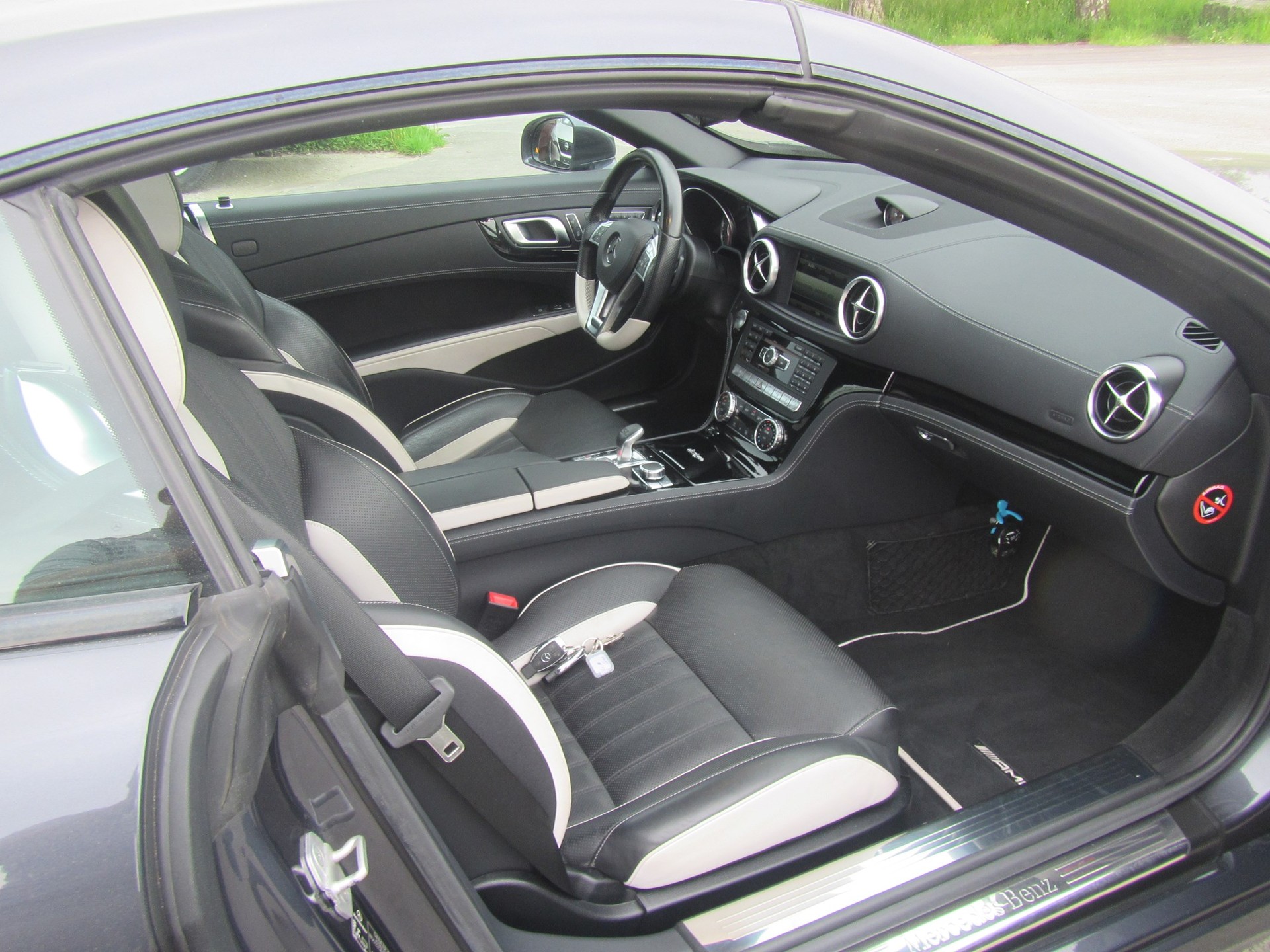 MERCEDES-BENZ SL 400 Mille Miglia 7G-Tronic-image-5