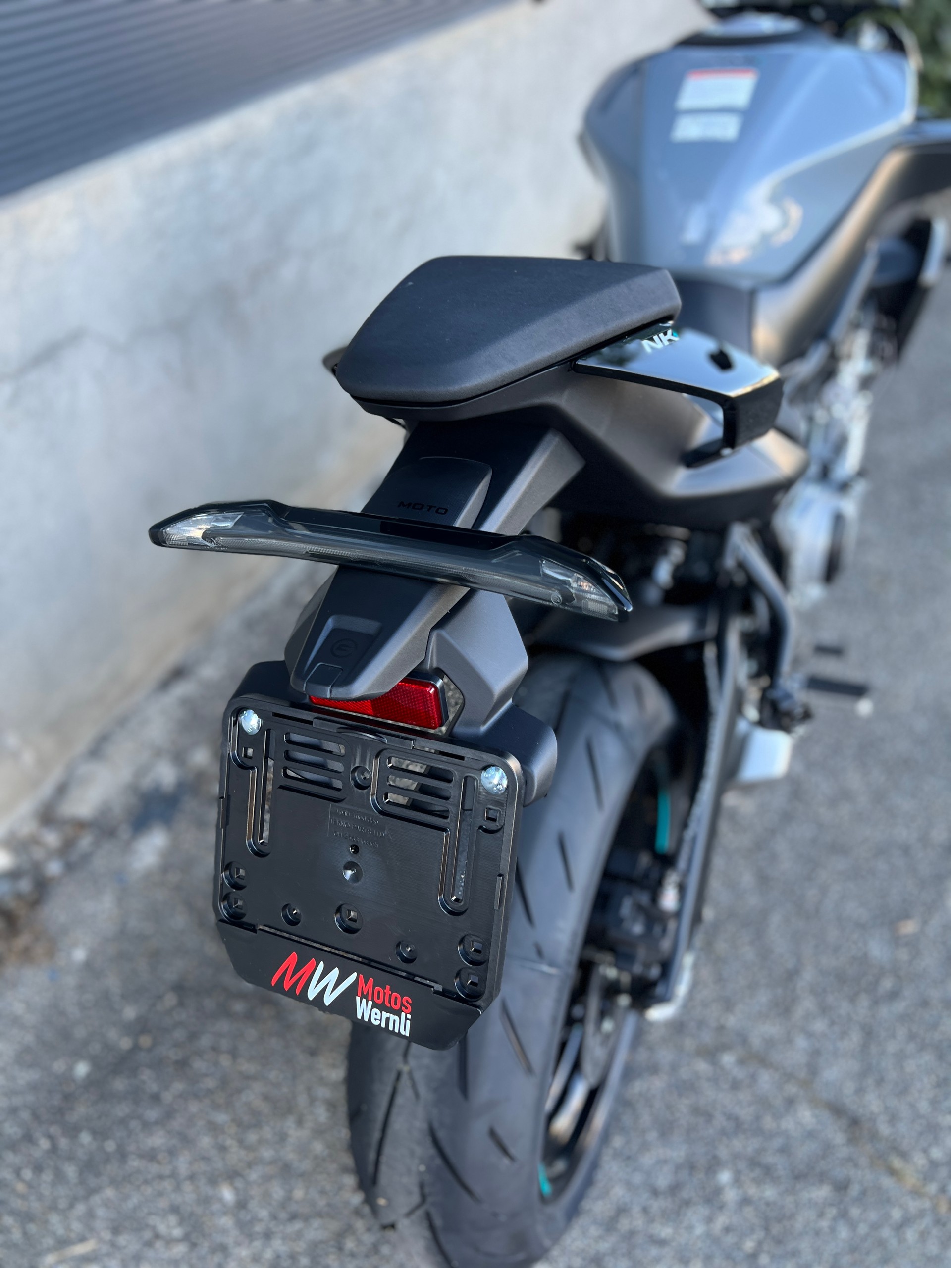 CF MOTO 675 NK-image-7