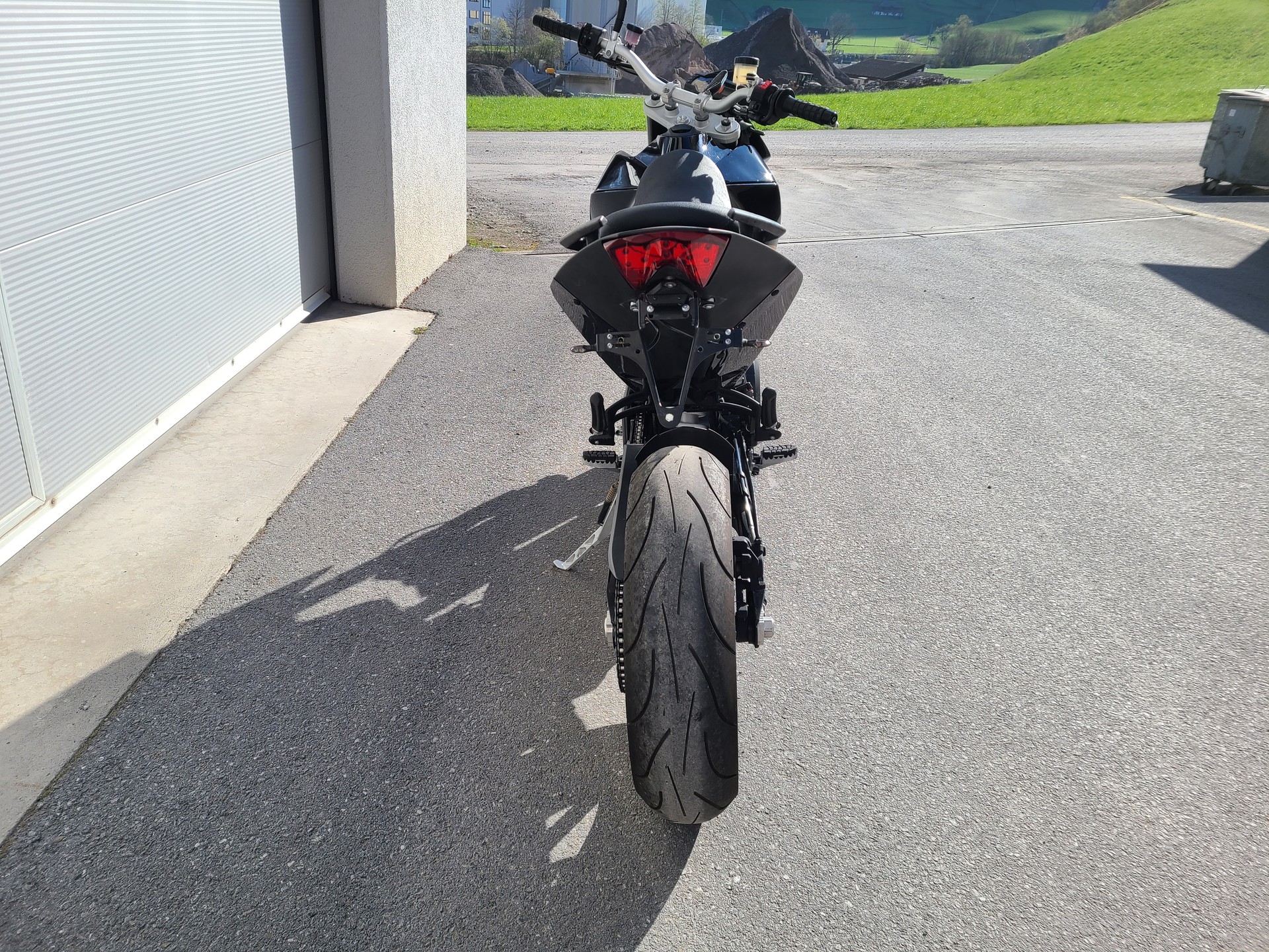 KTM 690 Duke III-image-3