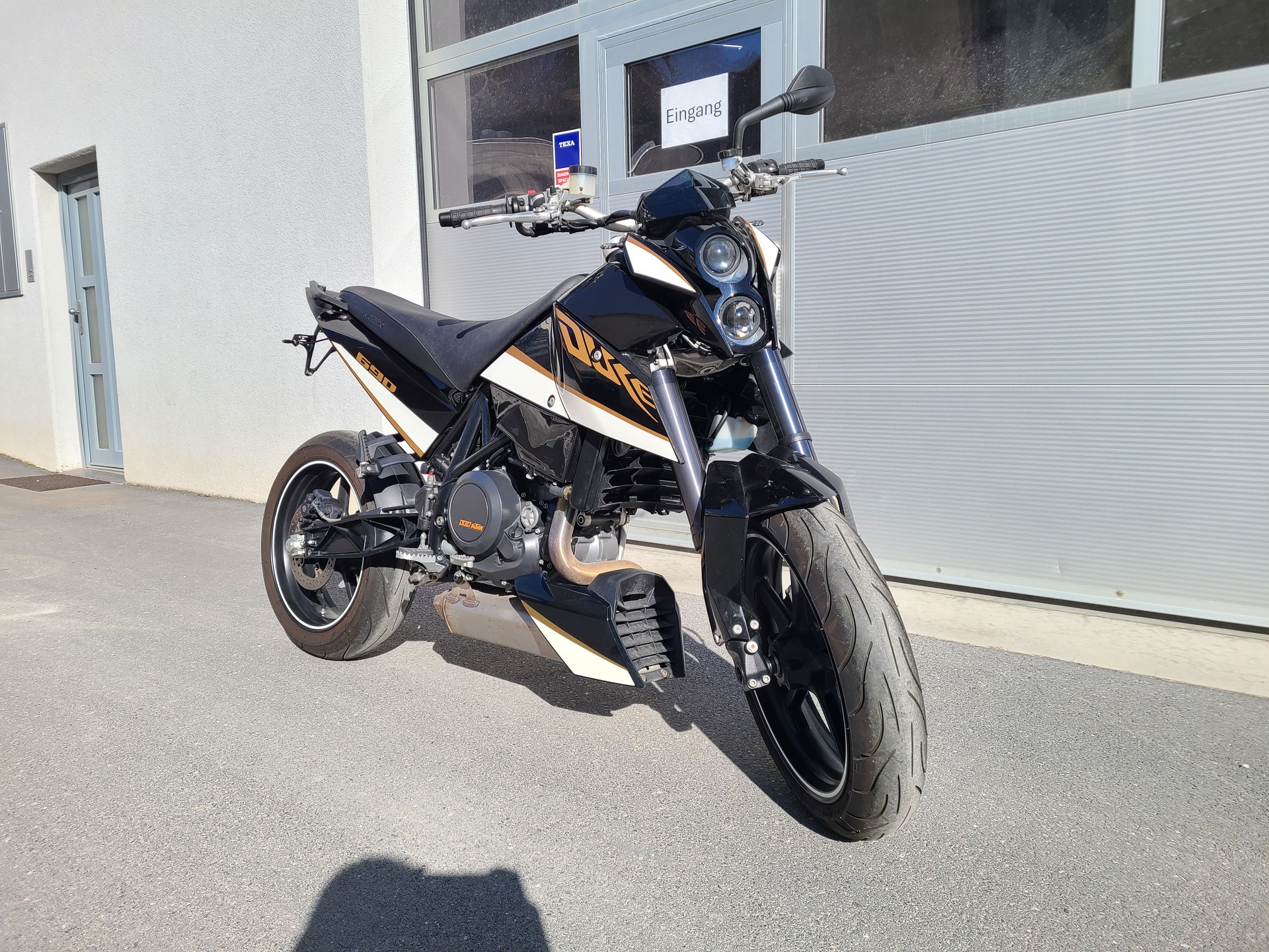 KTM 690 Duke III-image-0