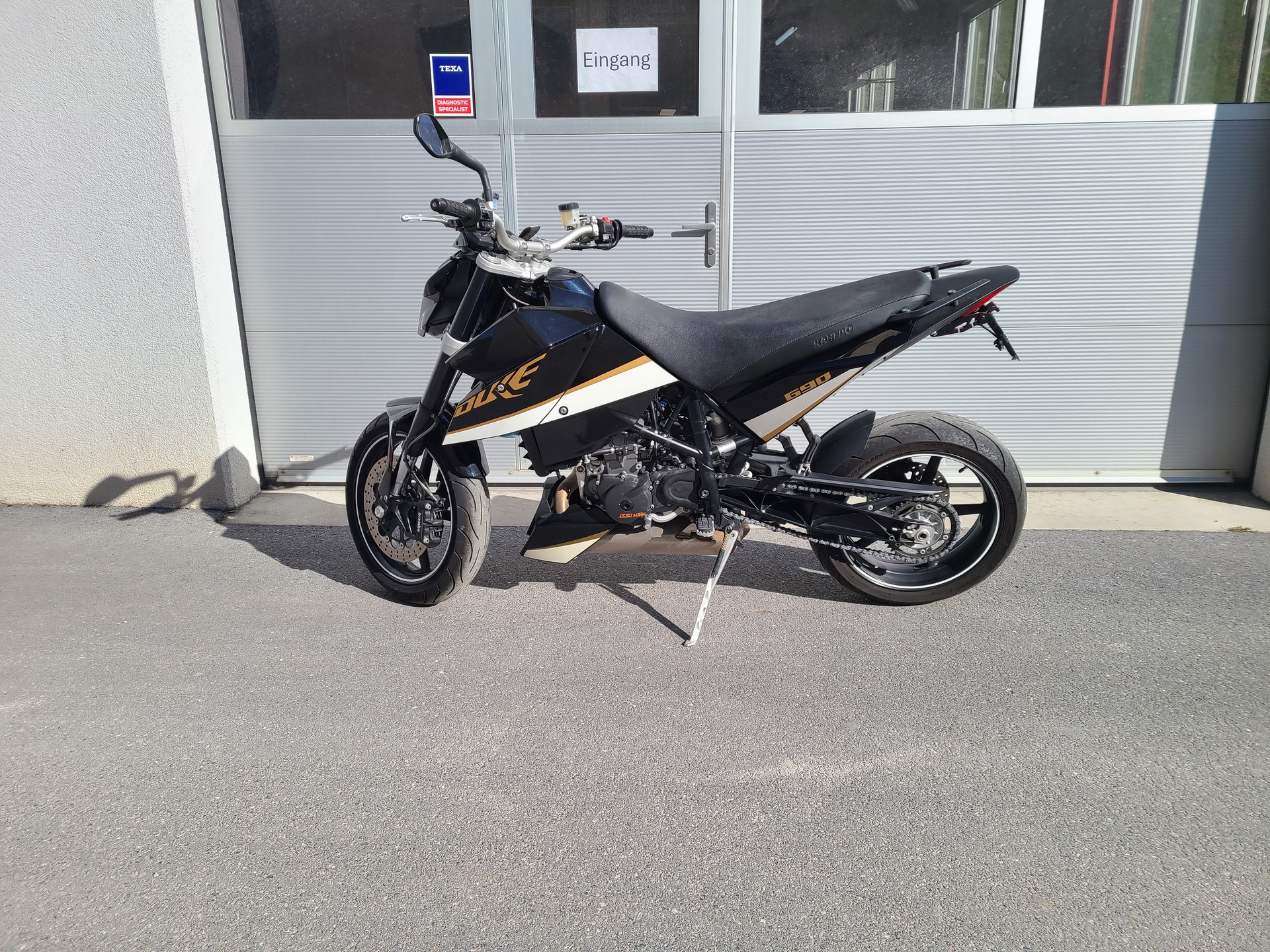 KTM 690 Duke III-image-5
