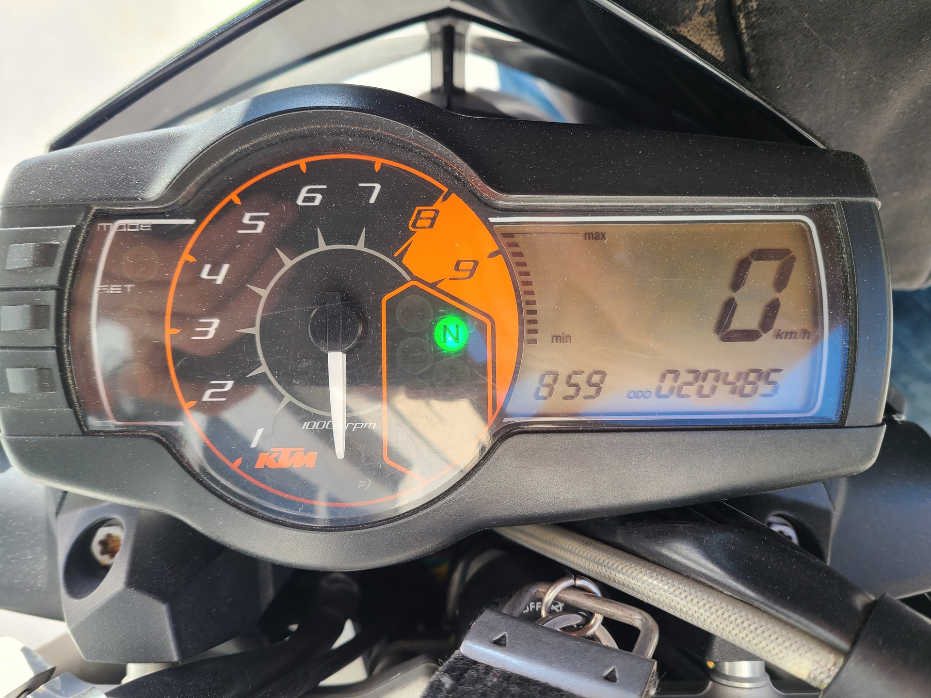 KTM 690 Duke III-image-12