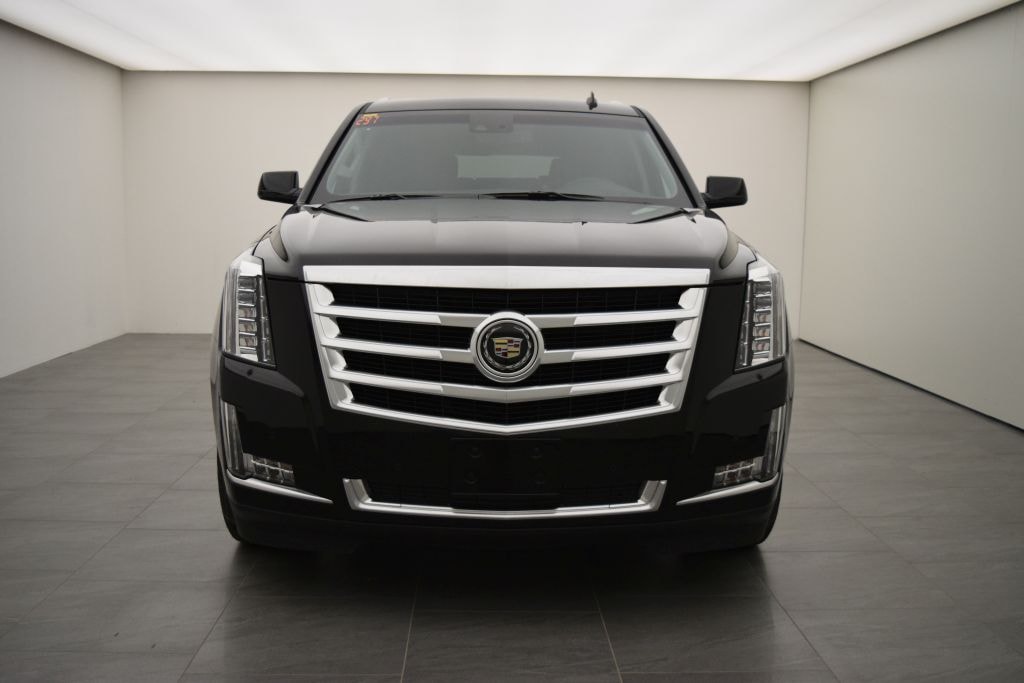 CADILLAC Escalade 6.2 ESV Platinum-showroom-element-2