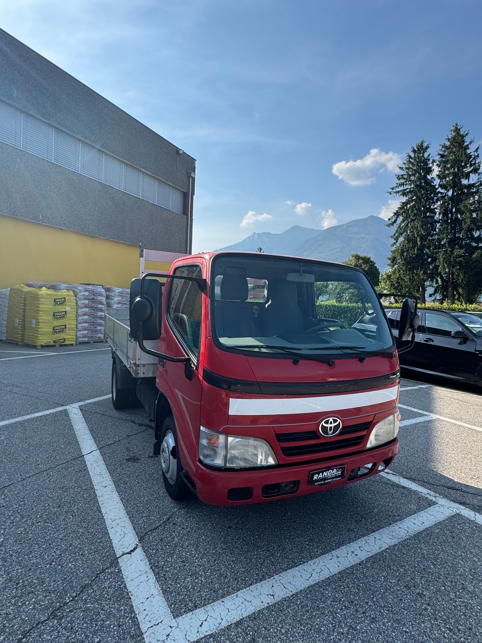 TOYOTA Dyna 150 3.0D-4D-image-1