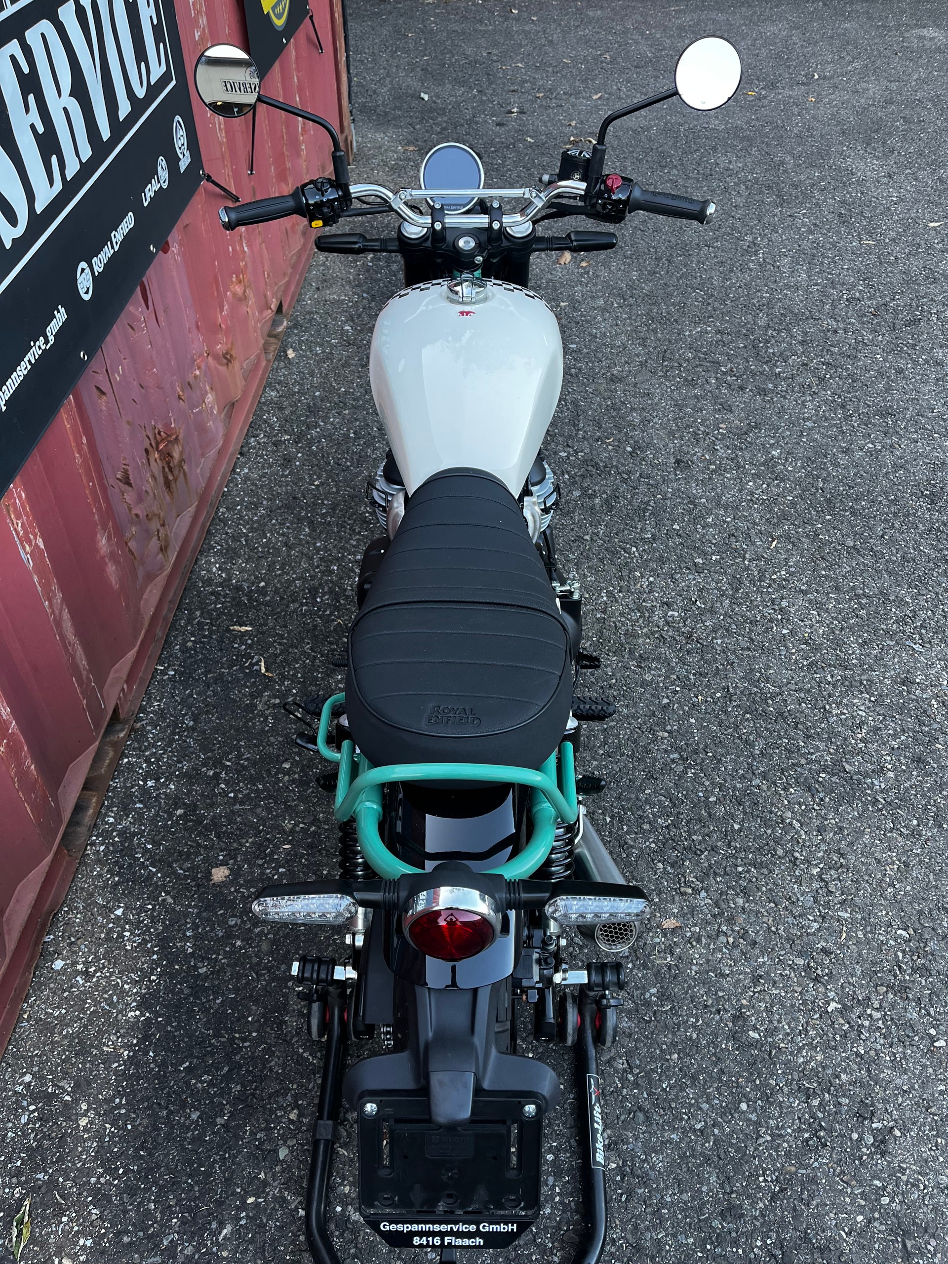 ROYAL ENFIELD Two Four Nine-image-9