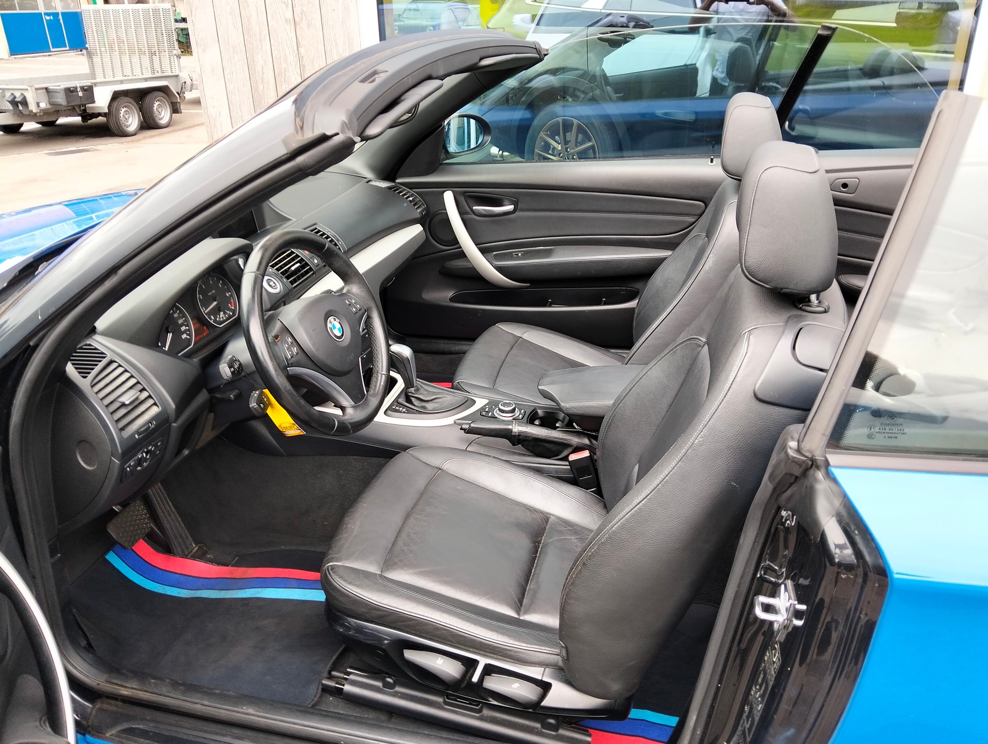 BMW 118i Cabrio Steptronic-image-6