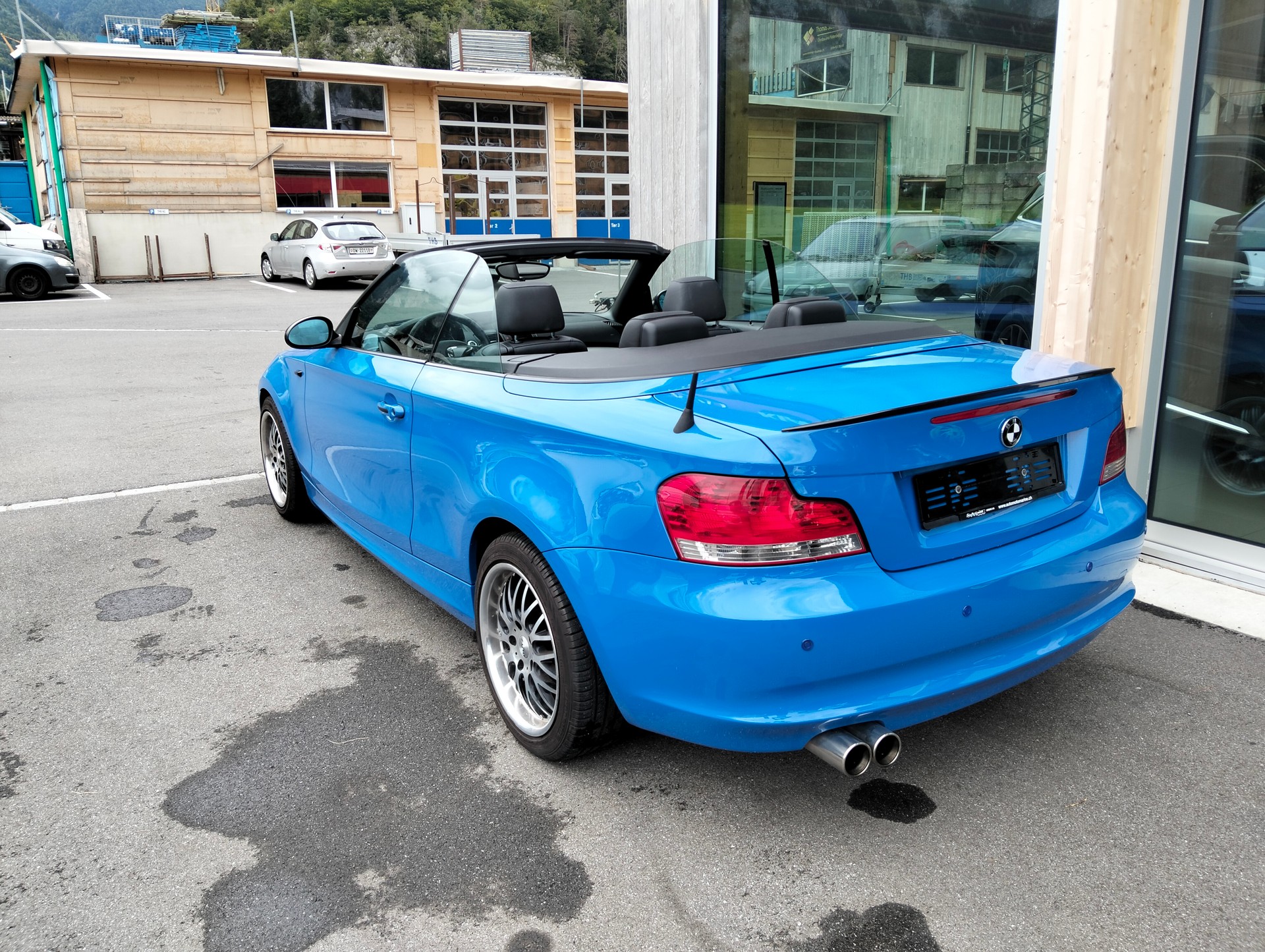 BMW 118i Cabrio Steptronic-image-3