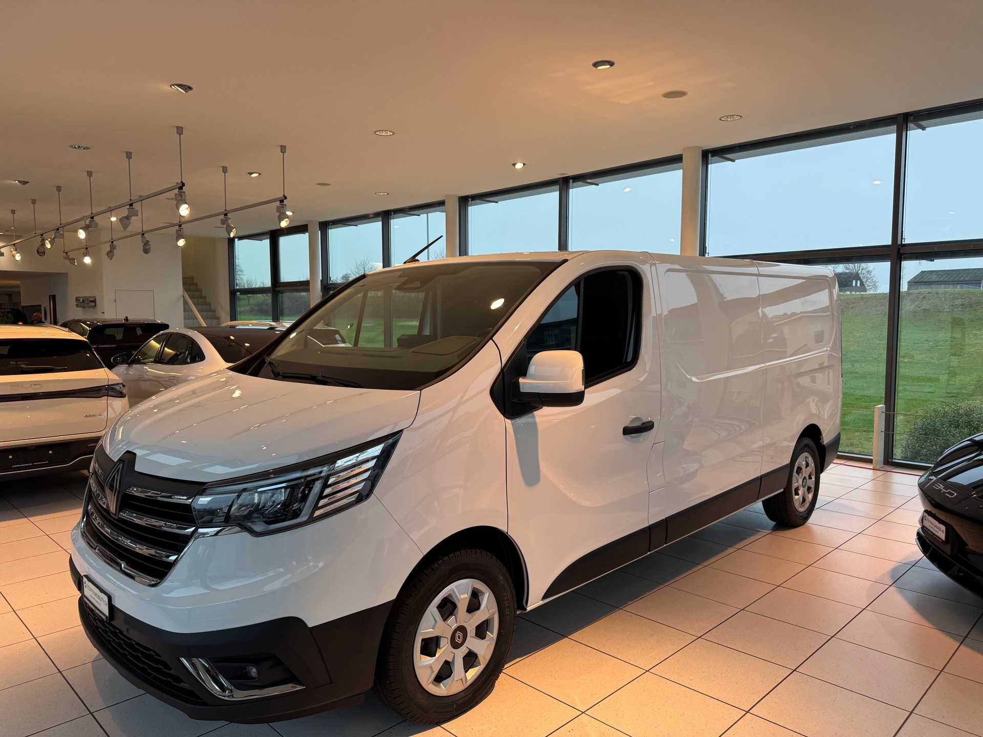 RENAULT Trafic 150 2.0 Adv.L2A NORDIC LINE-showroom-element-3