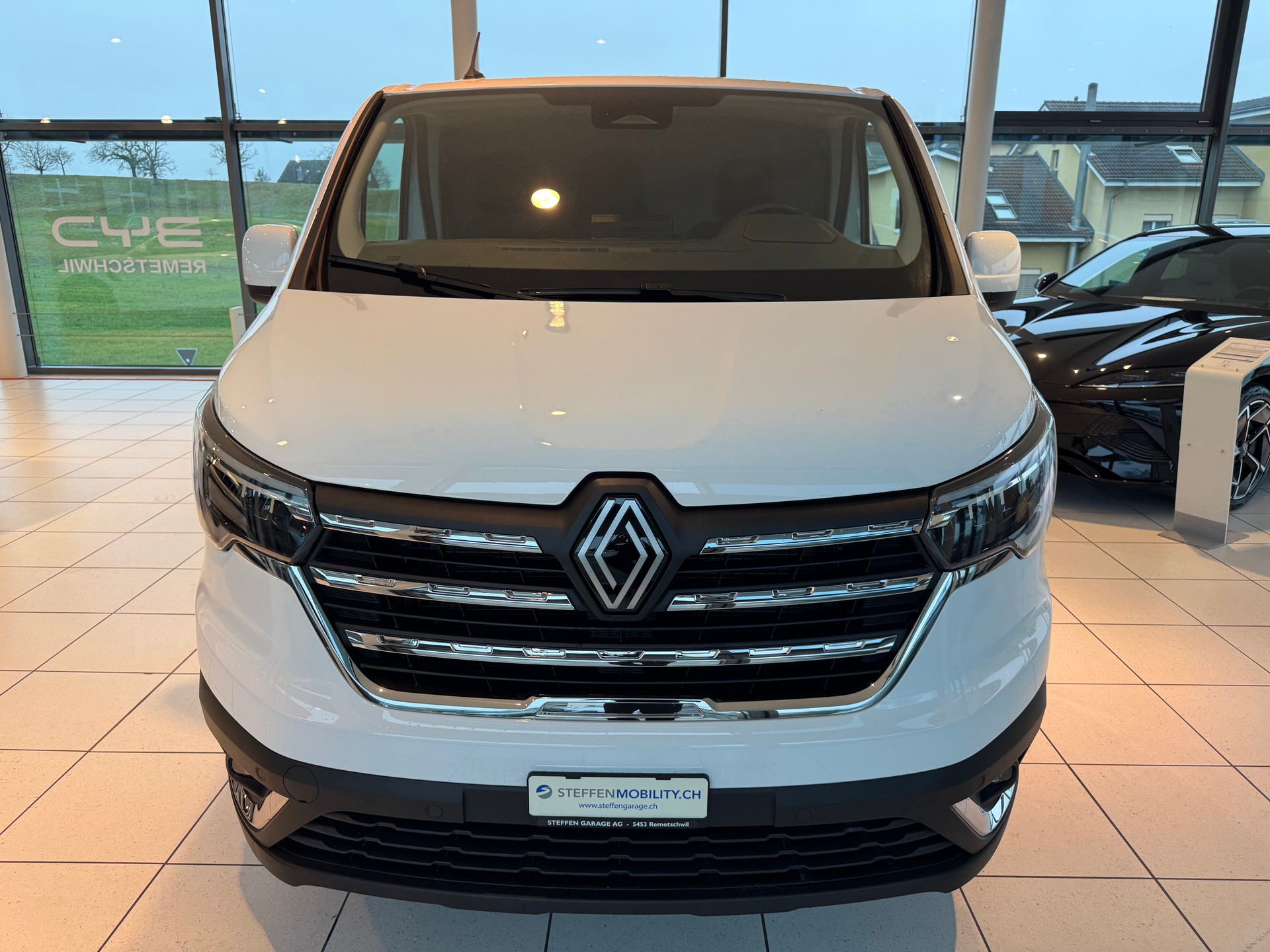 RENAULT Trafic 150 2.0 Adv.L2A NORDIC LINE-image-4