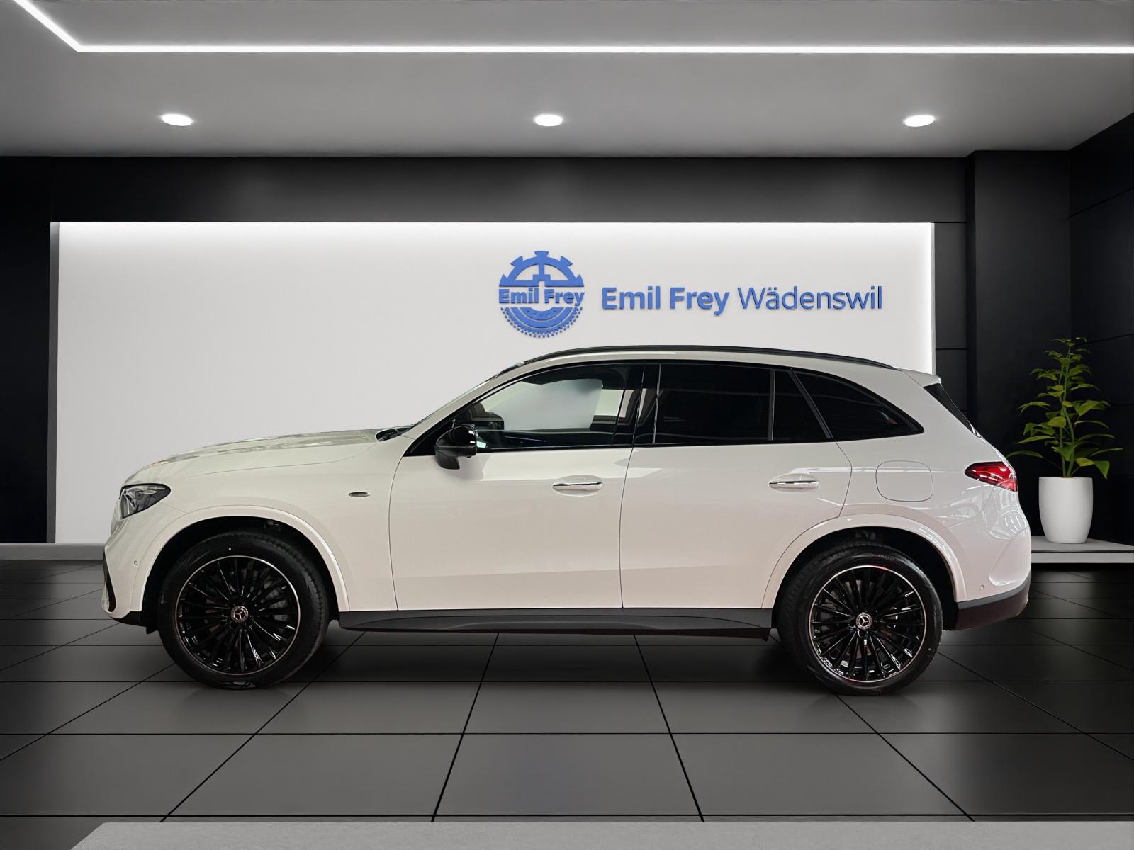 MERCEDES-BENZ GLC 400 e 4MATIC AMG Line EQ Star-showroom-element-1