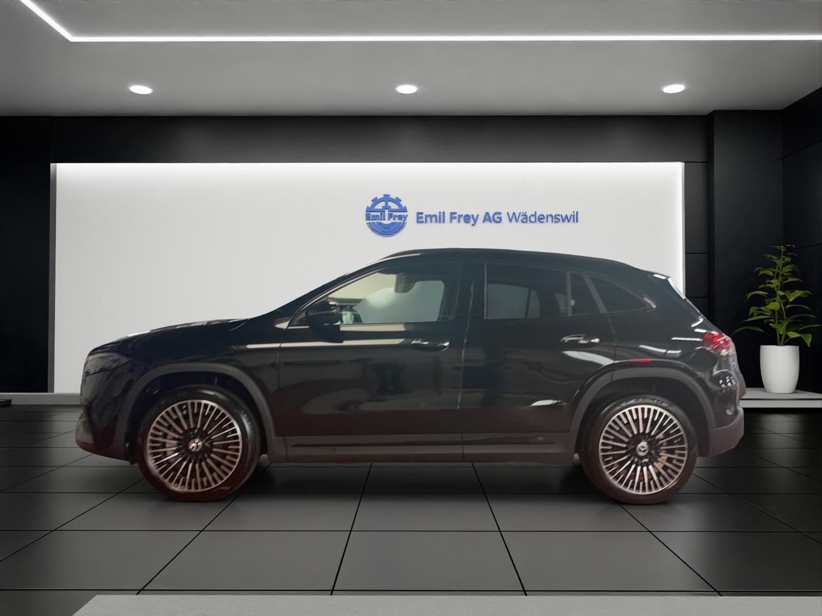 MERCEDES-BENZ EQA 300 4MATIC AMG Line-showroom-element-2