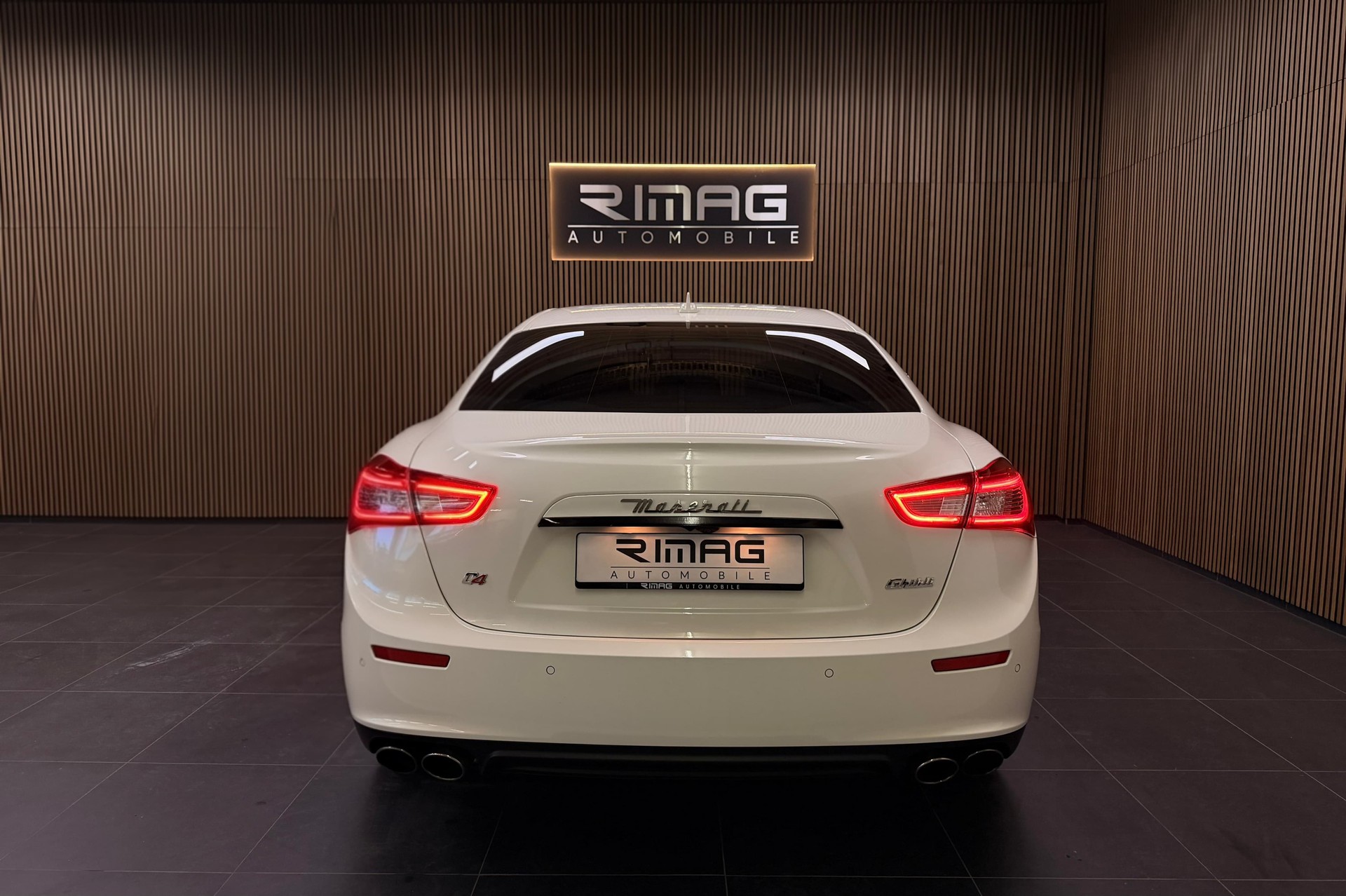 MASERATI Ghibli S Q4 3.0 V6 Automatica-image-10