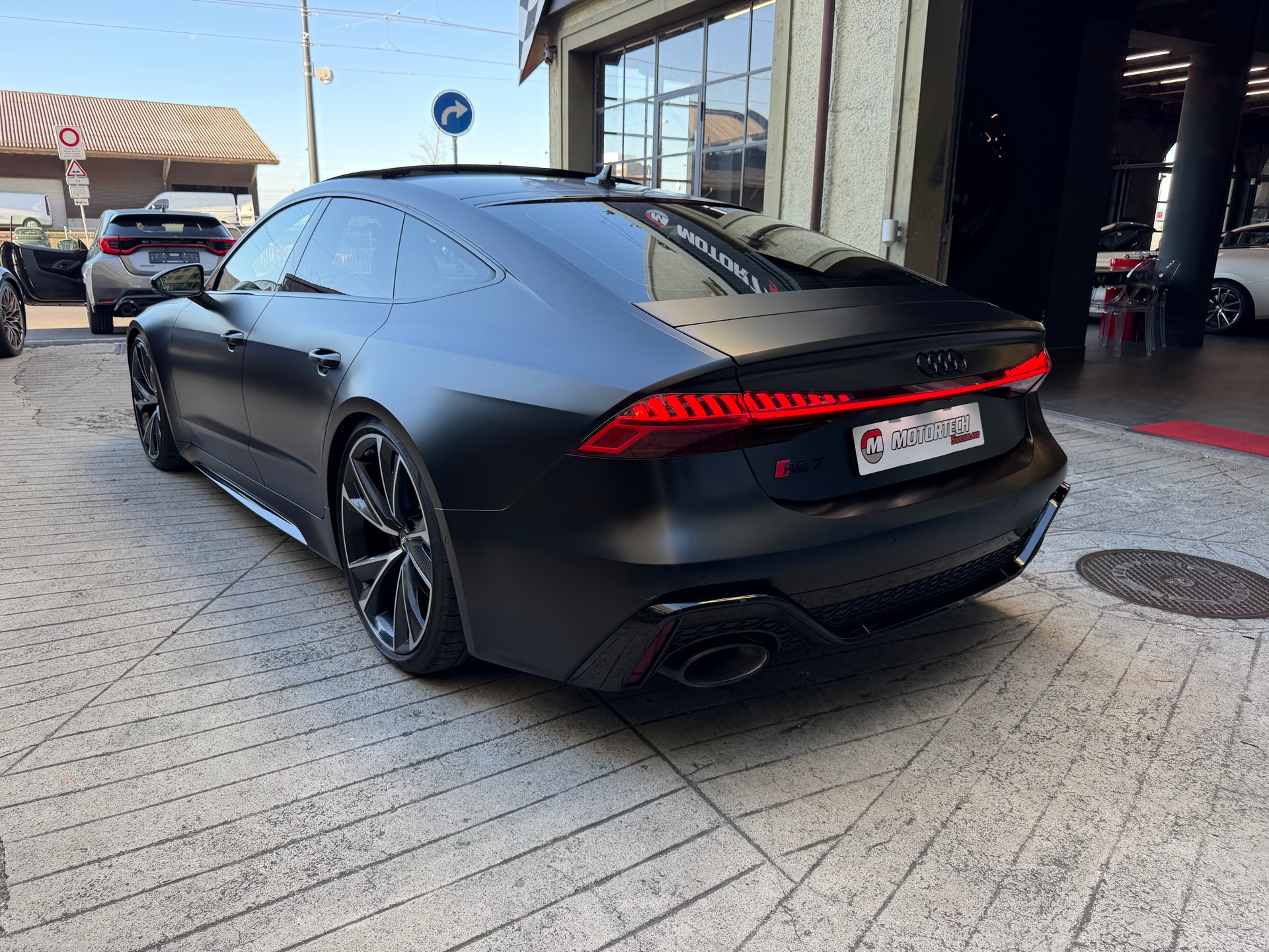 AUDI RS7 Sportback MHEV-image-1