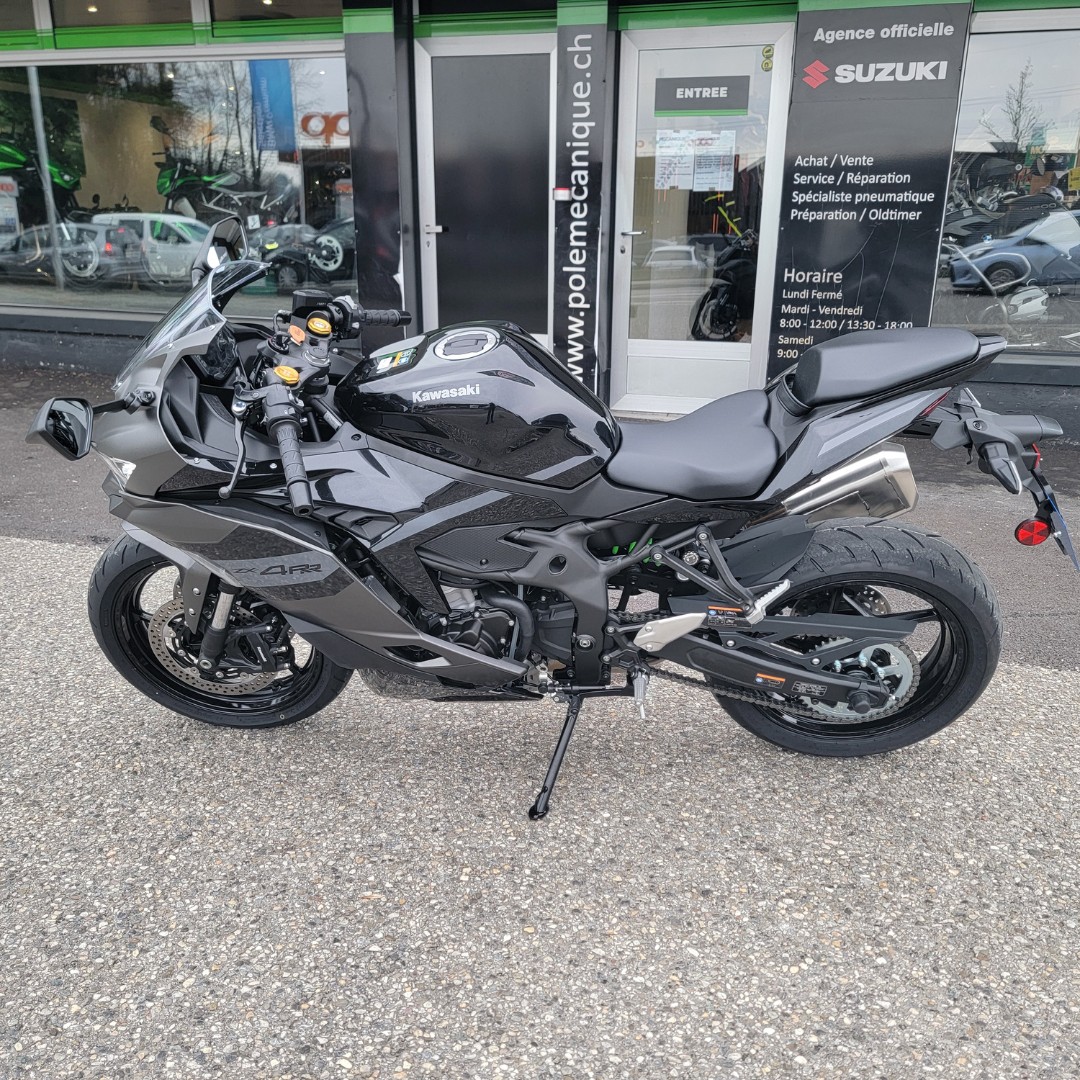 KAWASAKI Ninja ZX-4RR (35KW)-image-8