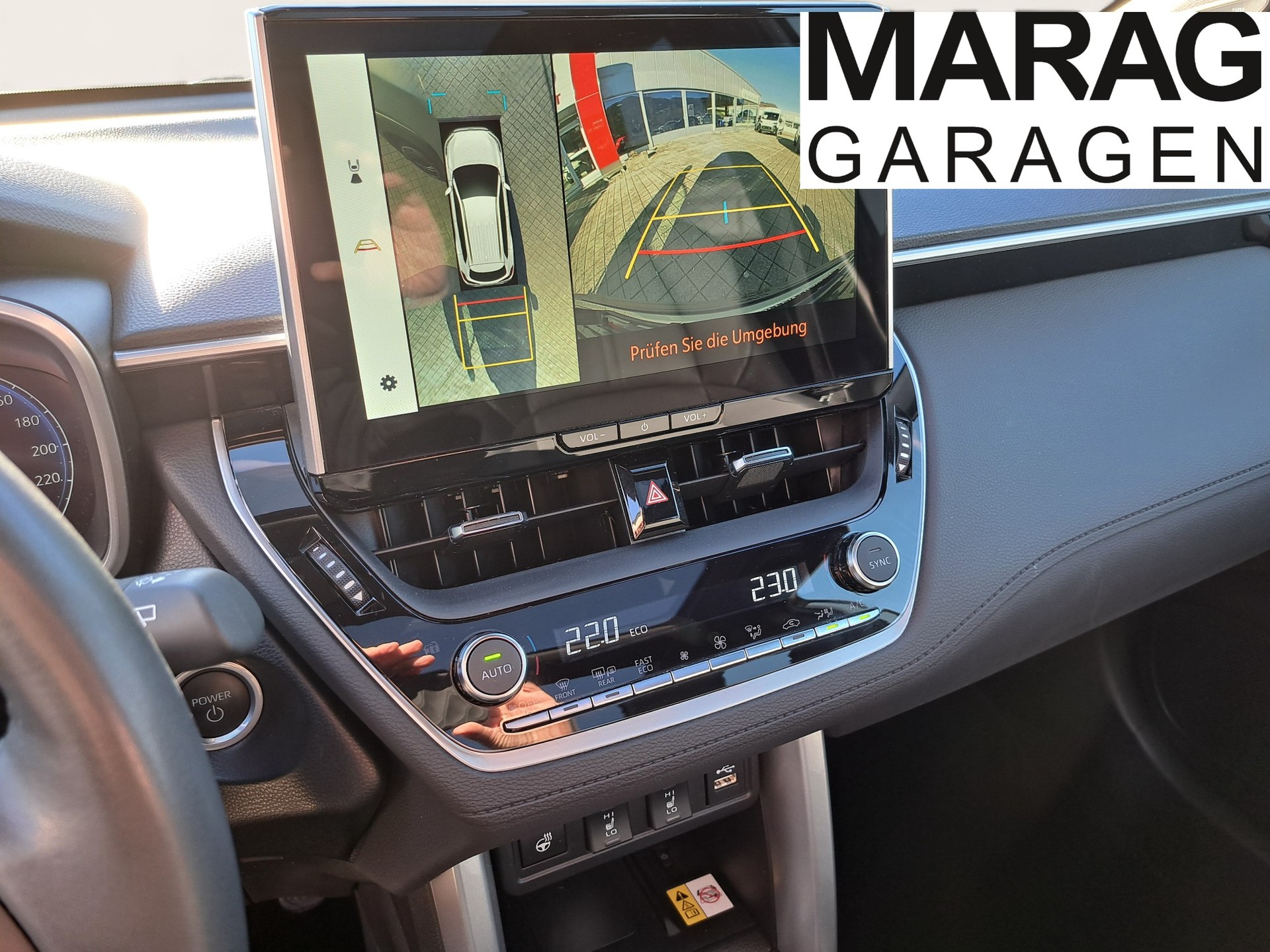 TOYOTA Corolla Cross 2.0 4WD Premium e-CVT-image-13