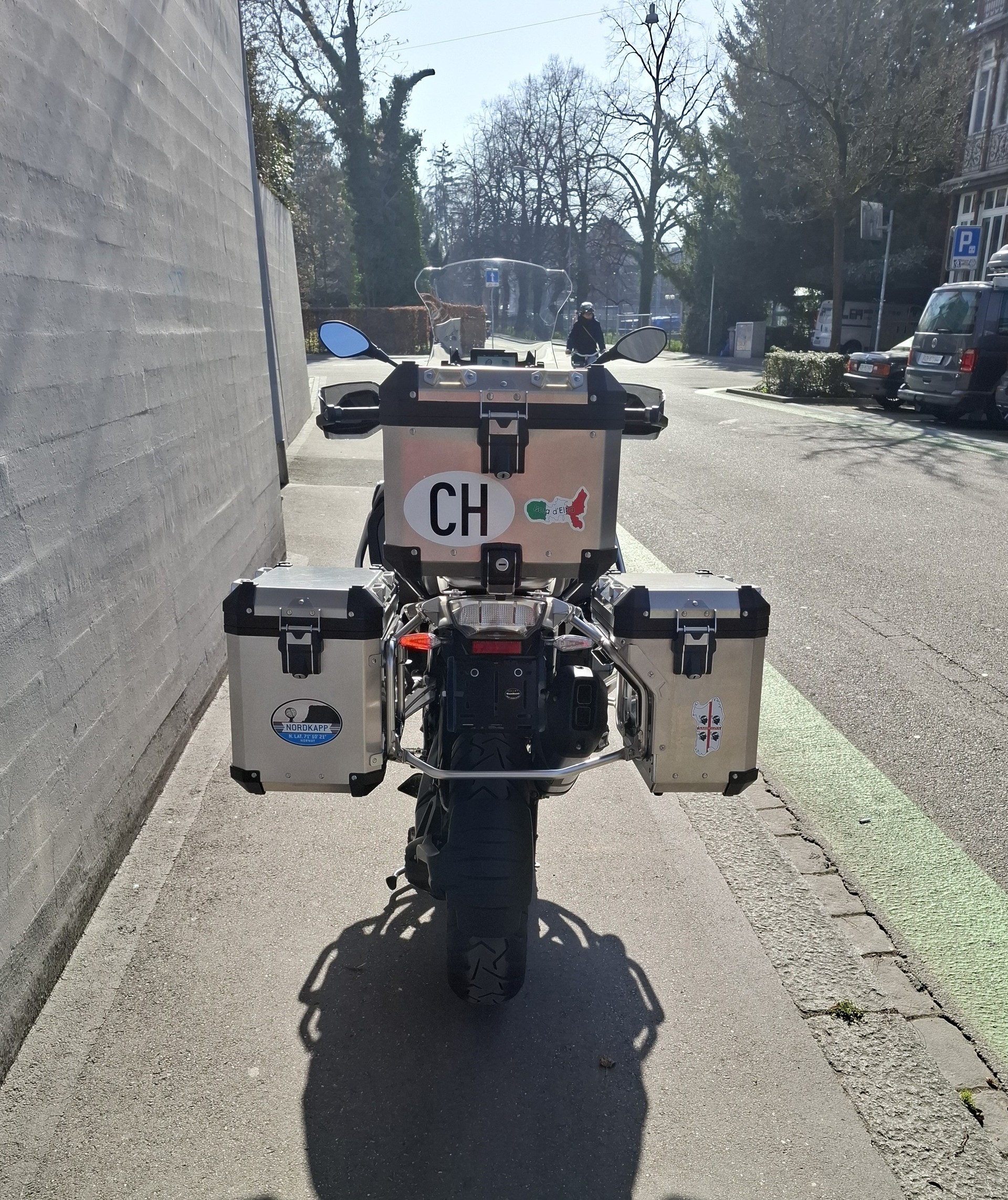 BMW R 1250 GS Adventure-image-3