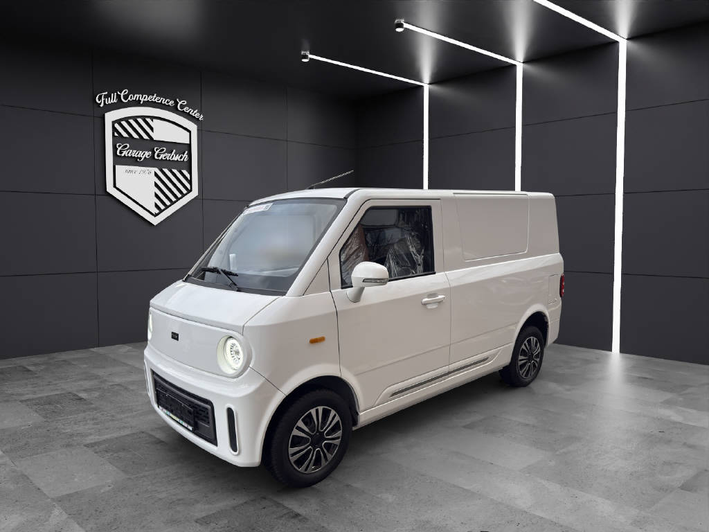 TYN-e TX1 Electric-showroom-element-1