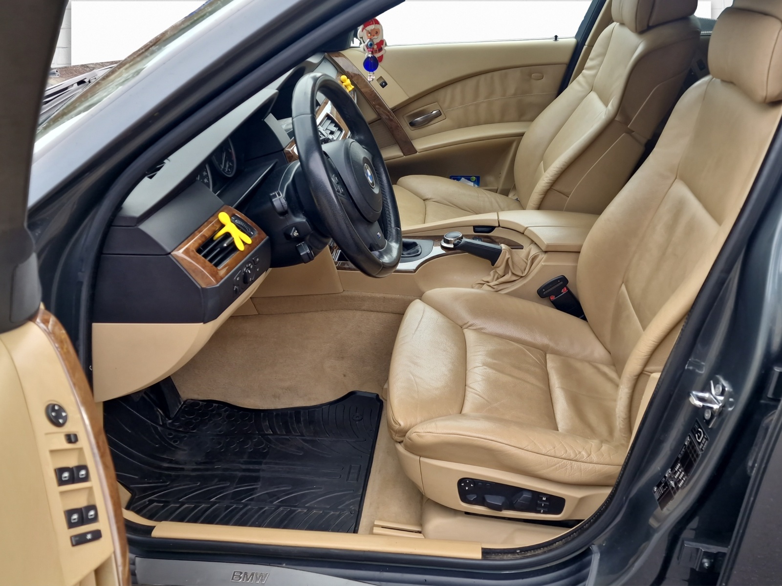 BMW 530xd Touring-image-4