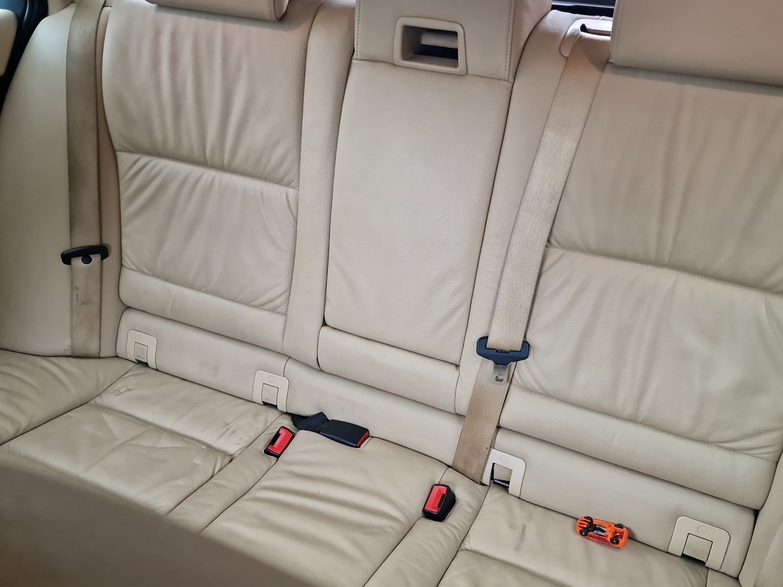 BMW 530xd Touring-image-11