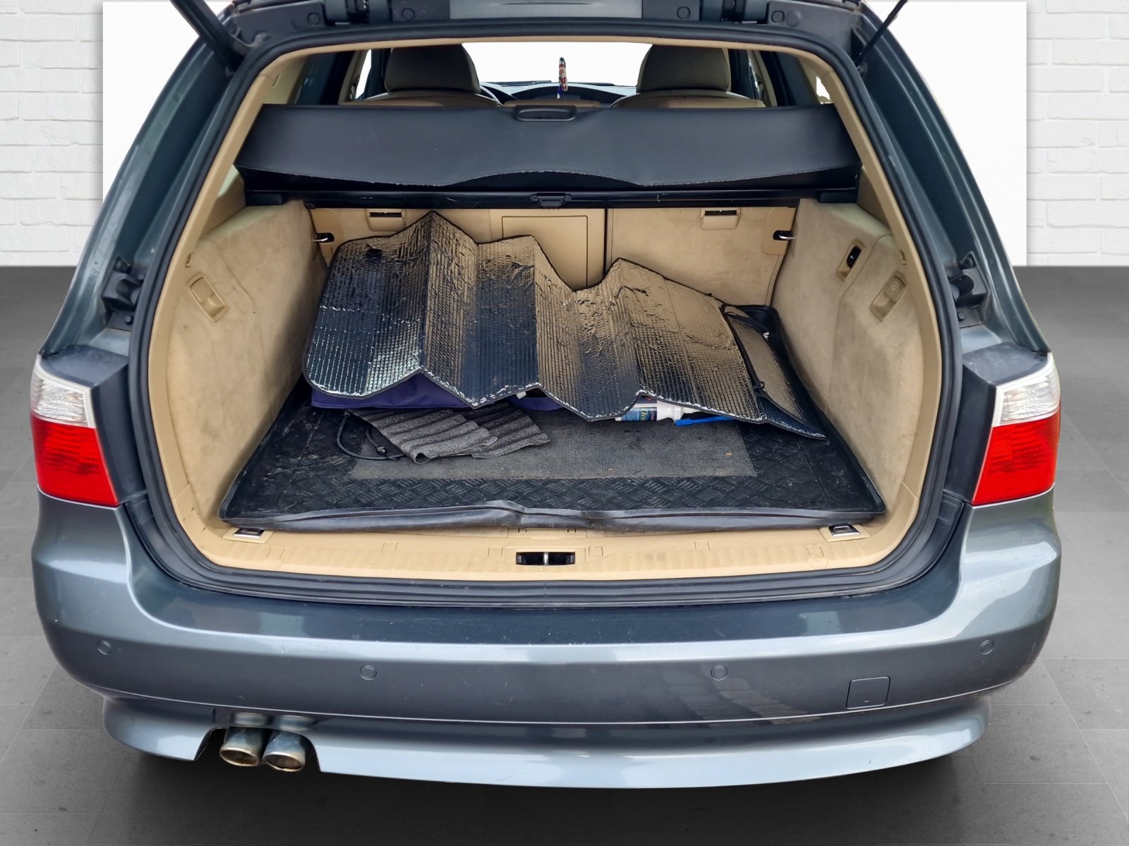 BMW 530xd Touring-image-12
