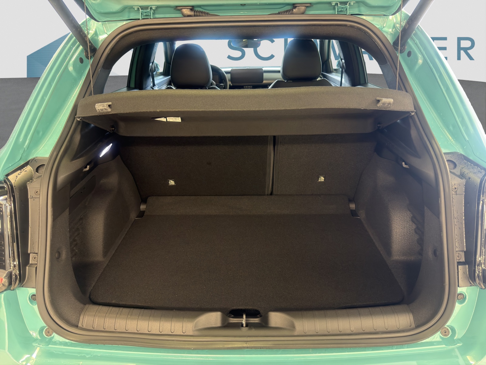 FIAT 600 1.2 Hybrid 145 Sport-image-6